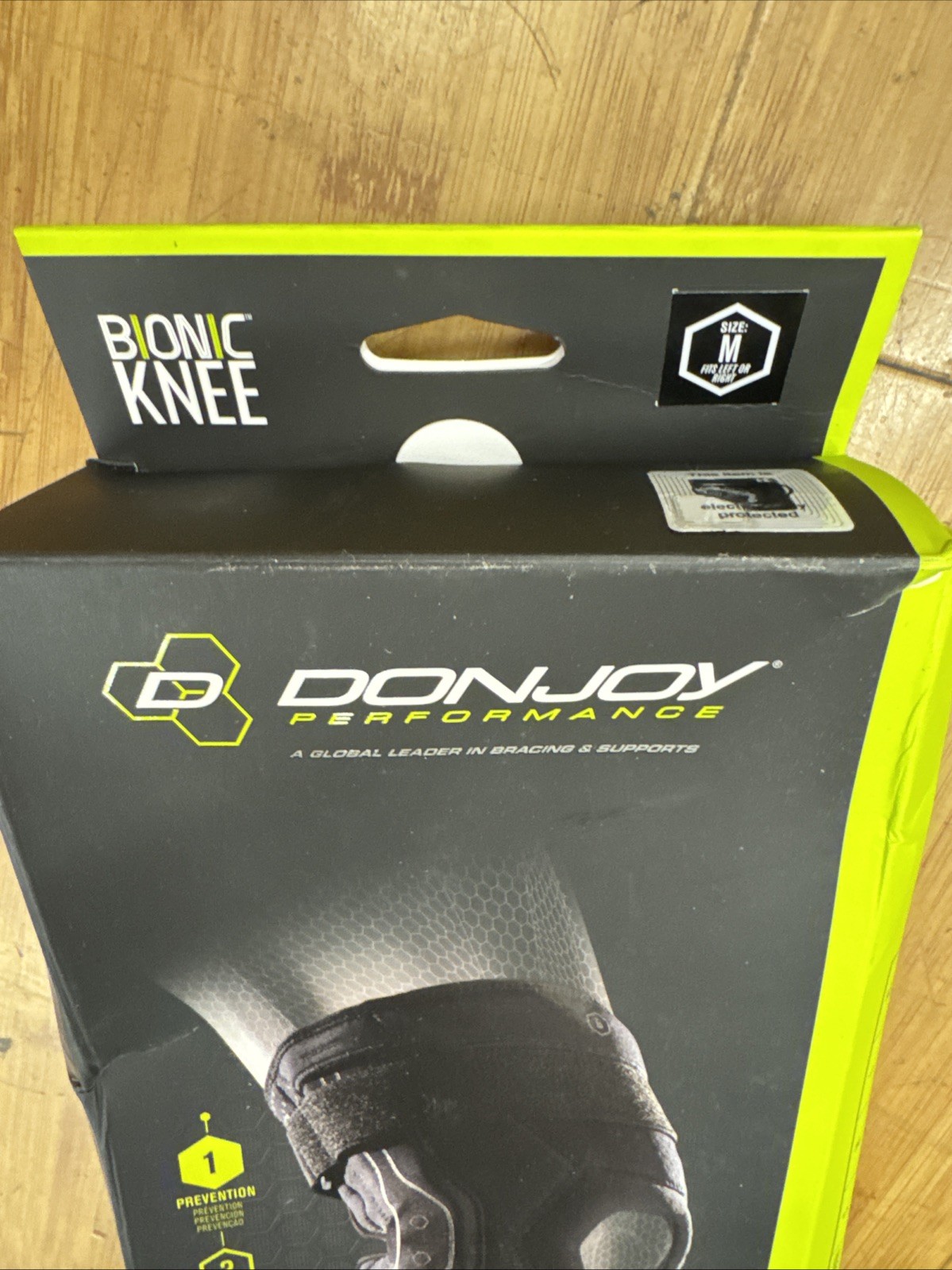 DonJoy Performance Bionic Knee Brace Black Medium