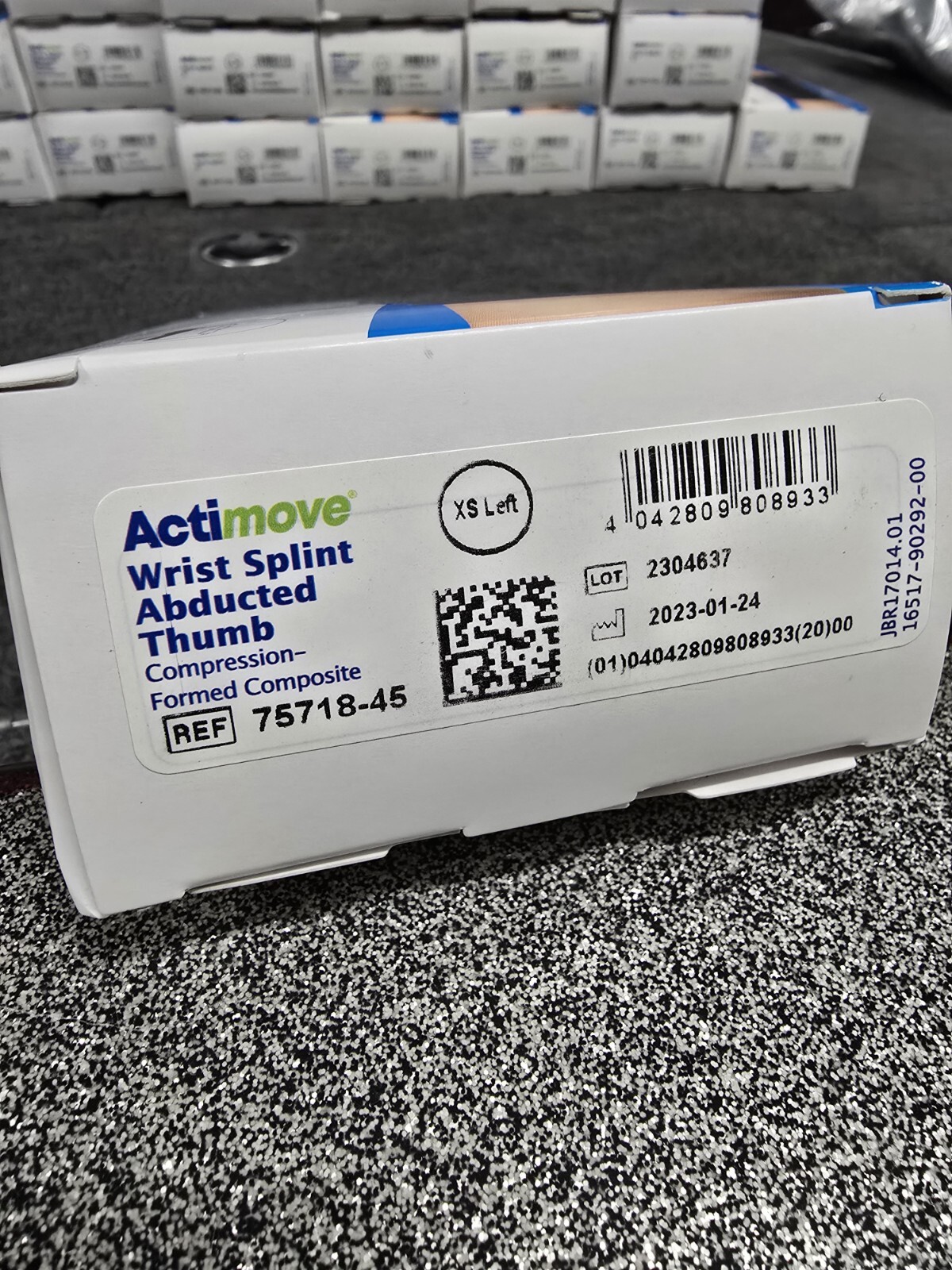 ACTIMOVE PROFESSIONAL LINE WRIST SPLINT 8 INCH, LEFT HAND, X- SMALL, BLACK, NEW