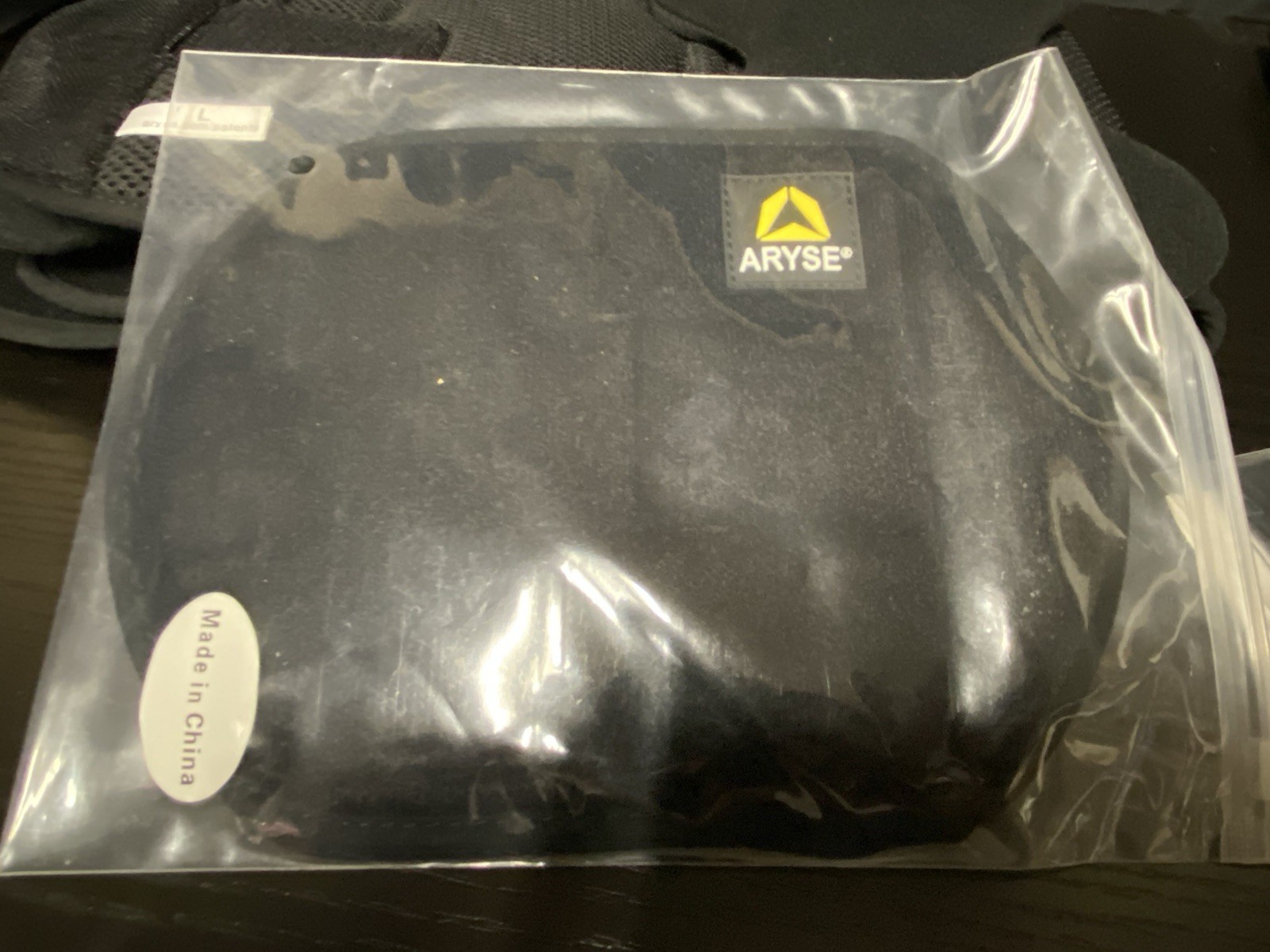 New ARYSE Metforce Universal Back Brace AY-37 Size Large
