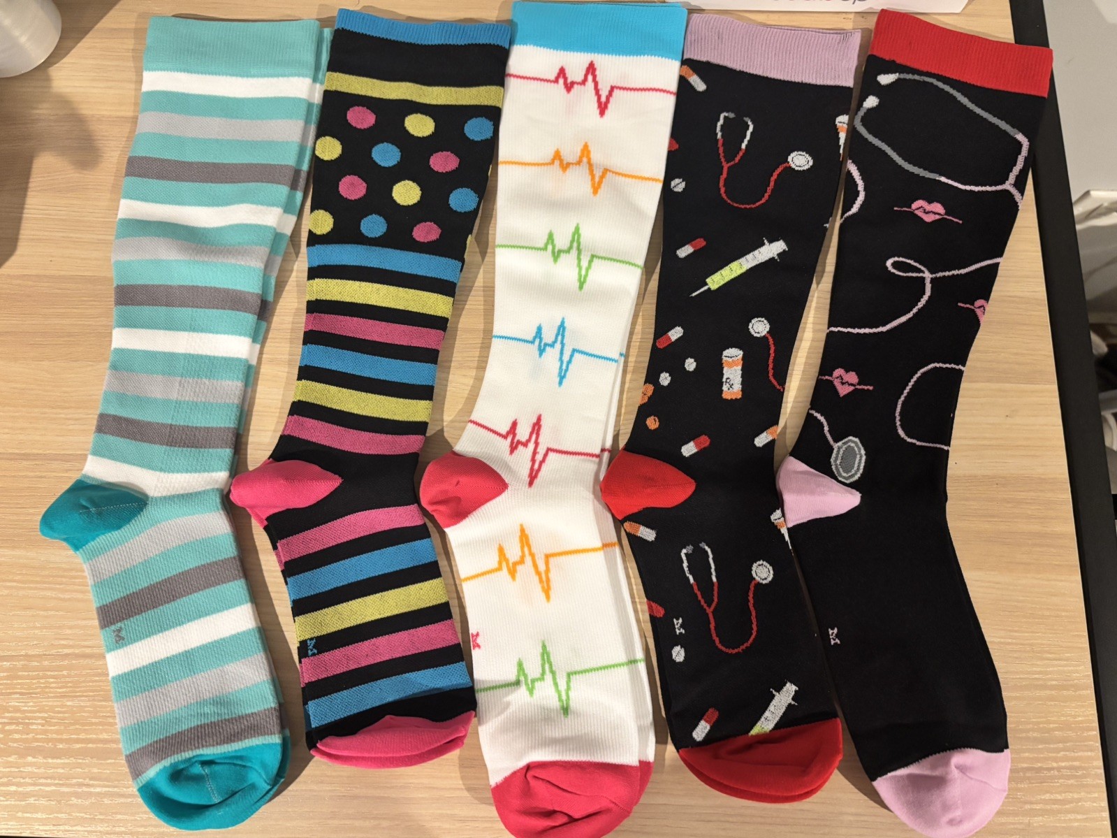 6 Pack of Compression Socks Stockings Women Knee High 20-30Mmg Medical Running