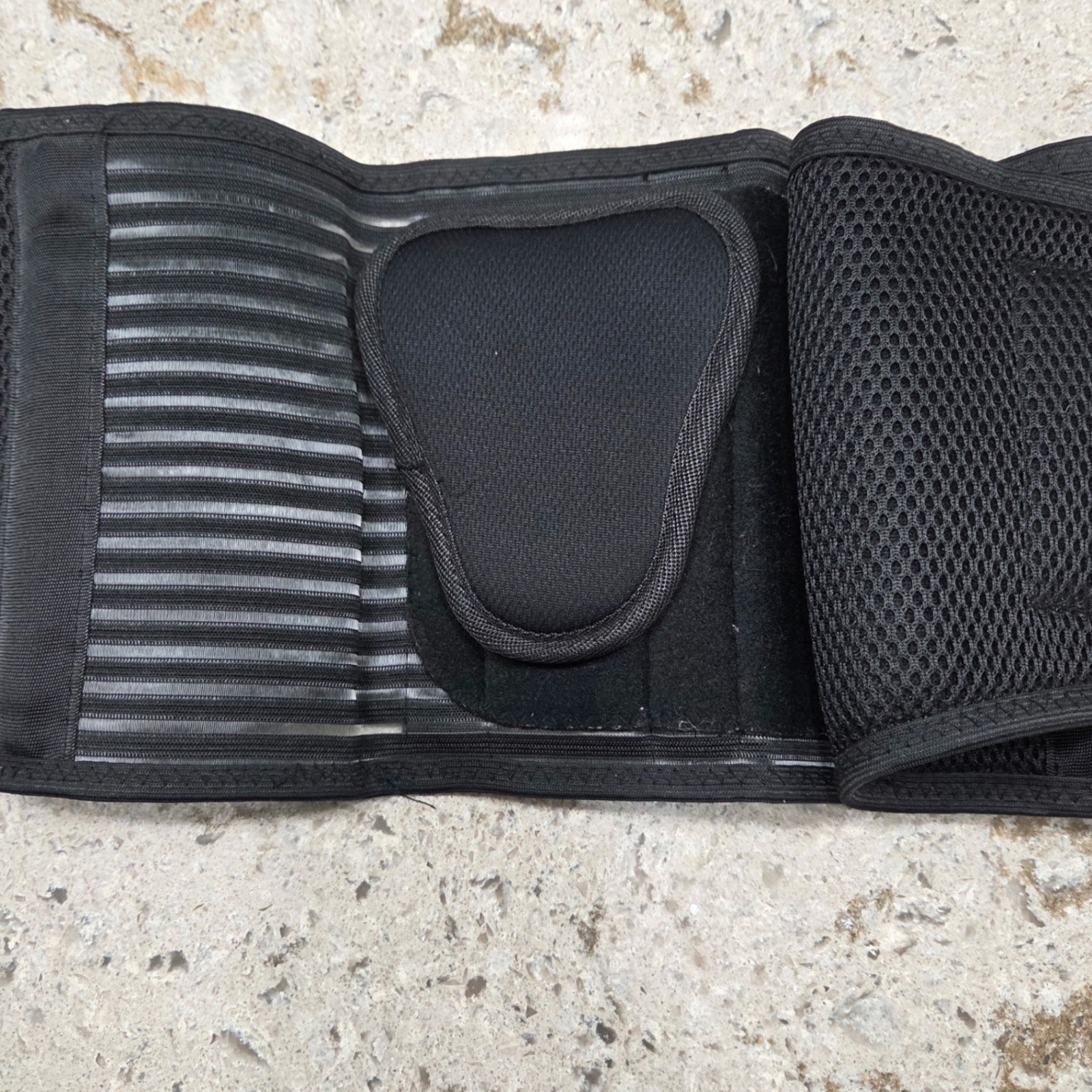 SPARTHOS Black Mesh Lumbar Support Belt Back Brace Size M Adjustable