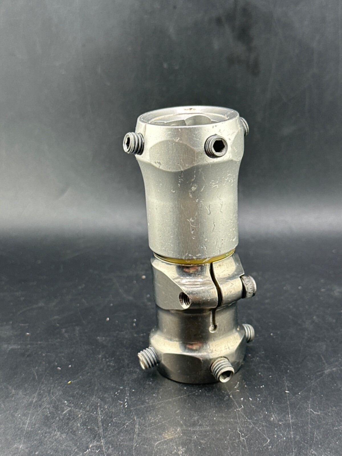 Prosthetic component adapter part. Ossur pylon and tube clamp