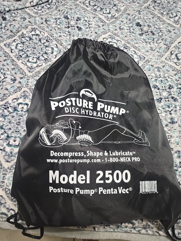Posture Pump PentaVec Model 2500 Disc Hydrator Back Decompression w/ Bag Black