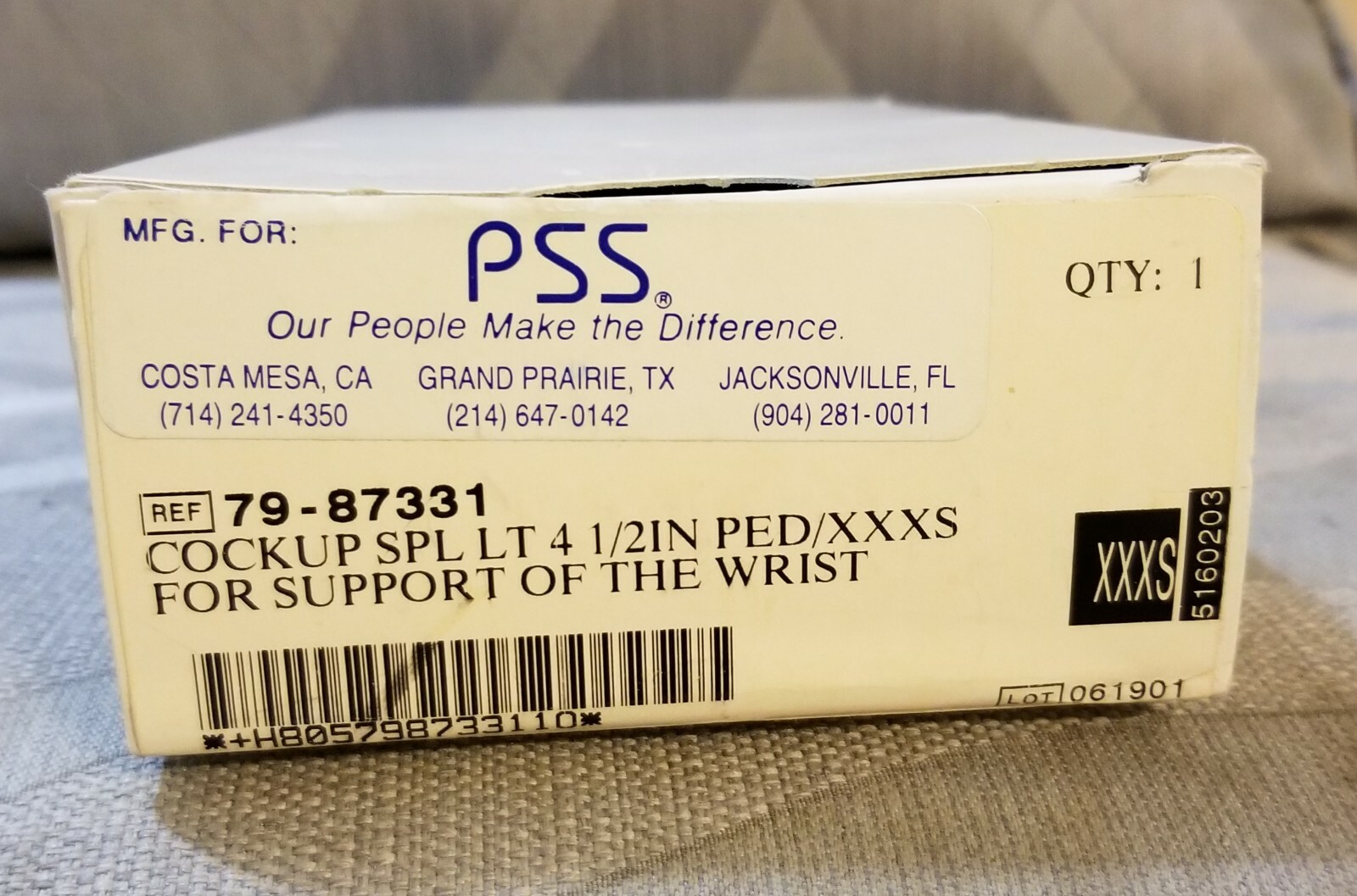 Procare Pediatric Wrist Splint Cock-Up Lacing Canvas Ivory Left 4 1/2″ XXXS New