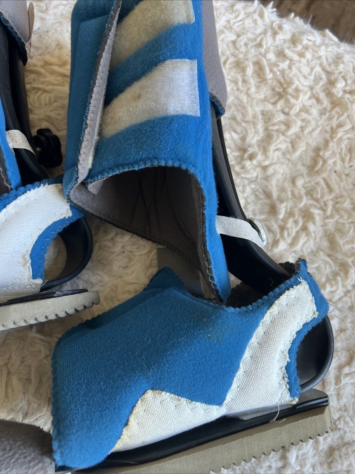 RCAI Ambulatory attachment splints – Pair Size Small (fit 11 year old boy)