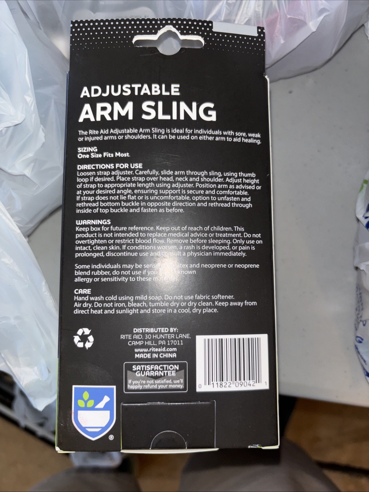 New ~~~ Adjustable Left Or Right Arm Sling Comfort Fit One Size Support