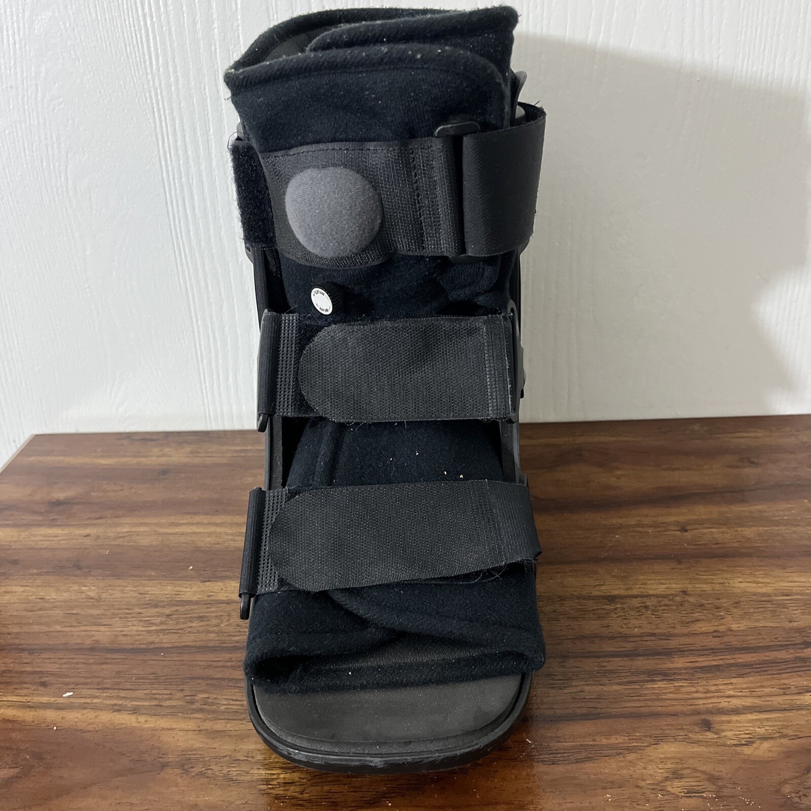 Top Shelf Orthopedics Low Boot Medium Air Inflate Deflate