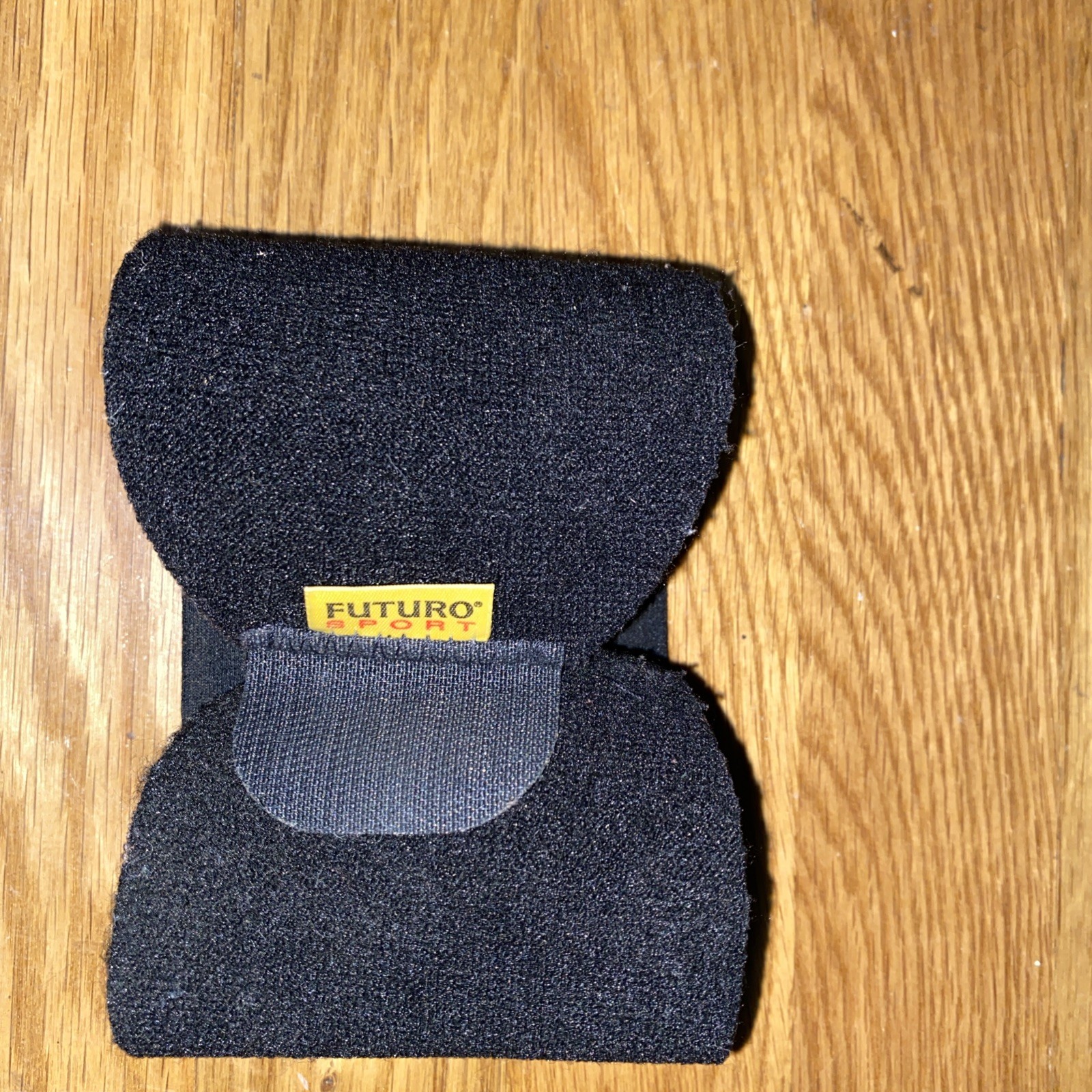 FUTURO Performance Comfort Wrist Support, Adjustable