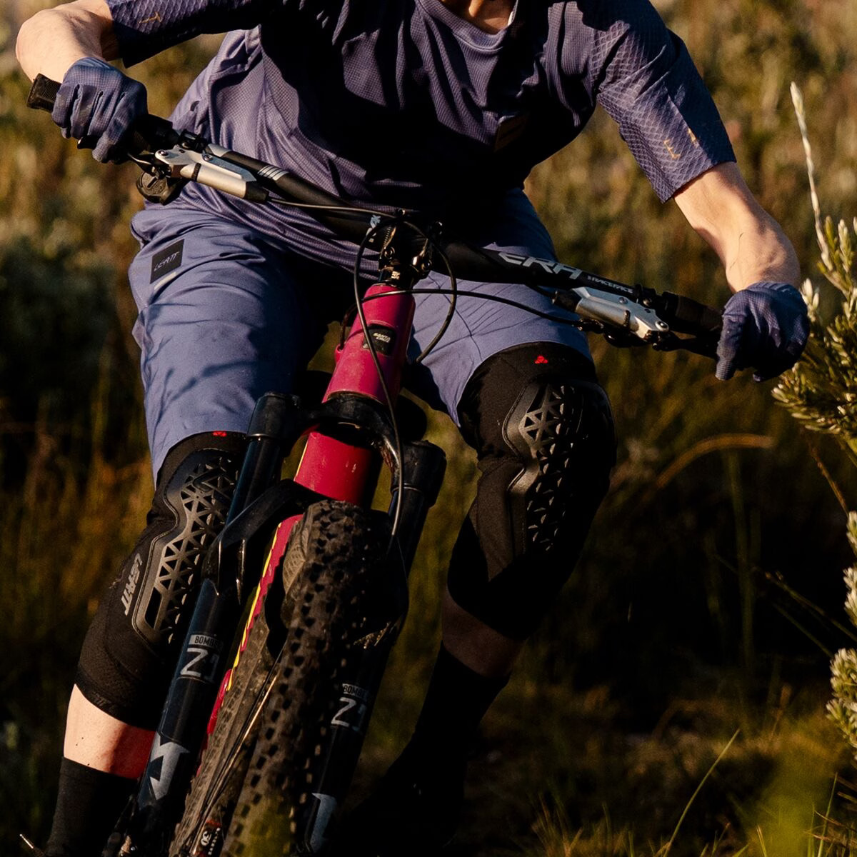 Leatt Knee Guard FlexMesh