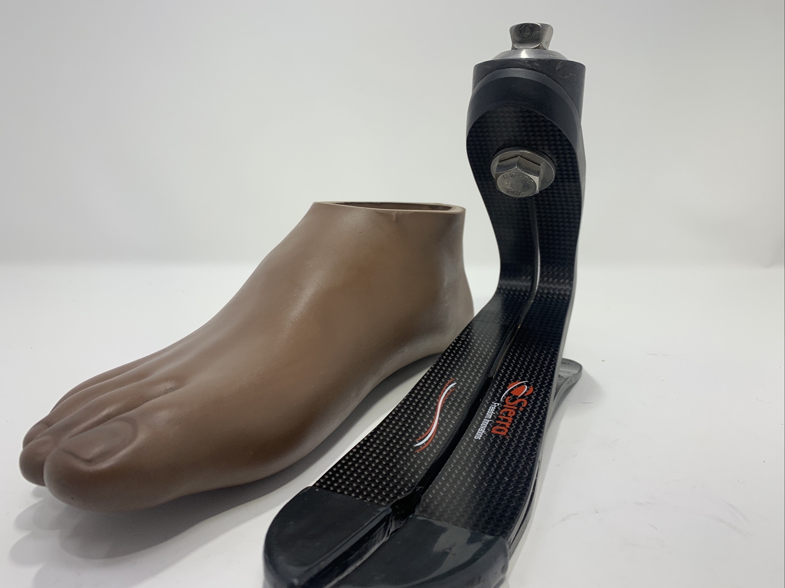 freedom sierra prosthetic foot. size 28. category 7. Right Prosthetic Foot