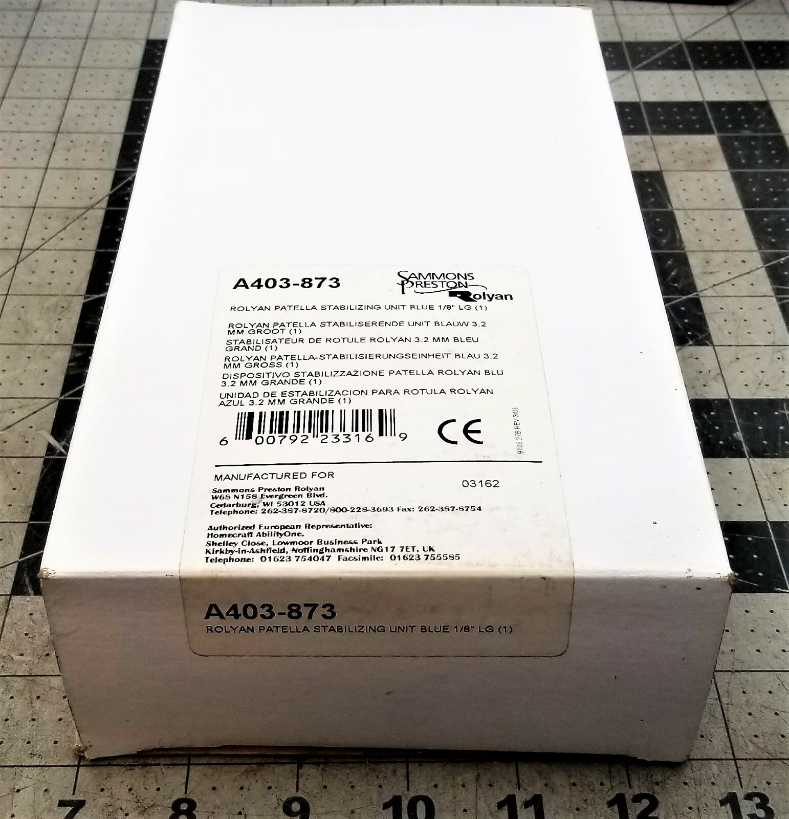 Rolyan Lateral J Support and Patella Stabilizer Left or Right LARGE [A5S3]