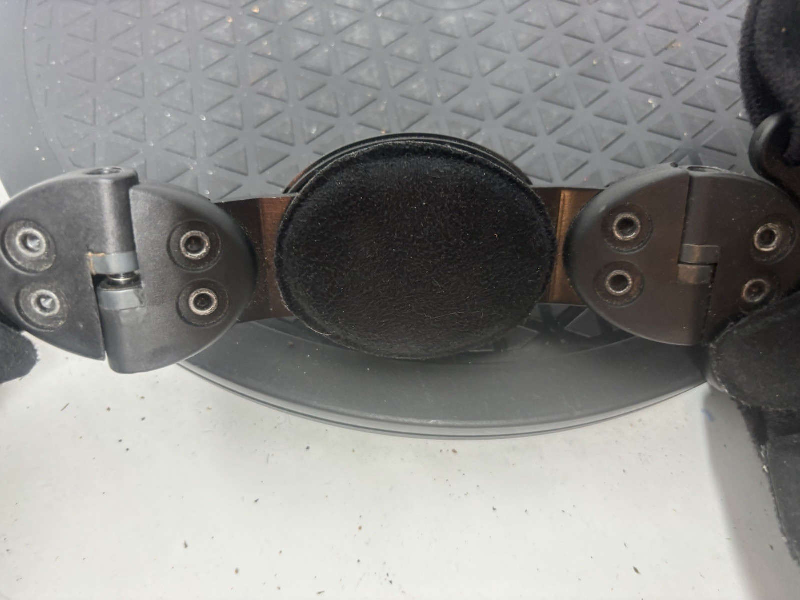 Spirit Unloader GII G2 OA Right Knee Brace Bracing Set