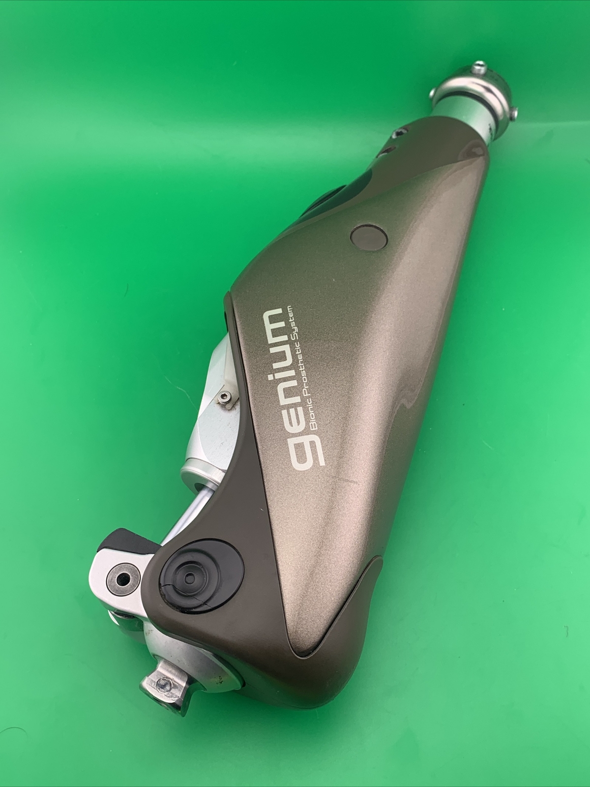 2014 Otto Bock OTTOBOCK Genium Prosthetic Knee. Perfect Mint Condition