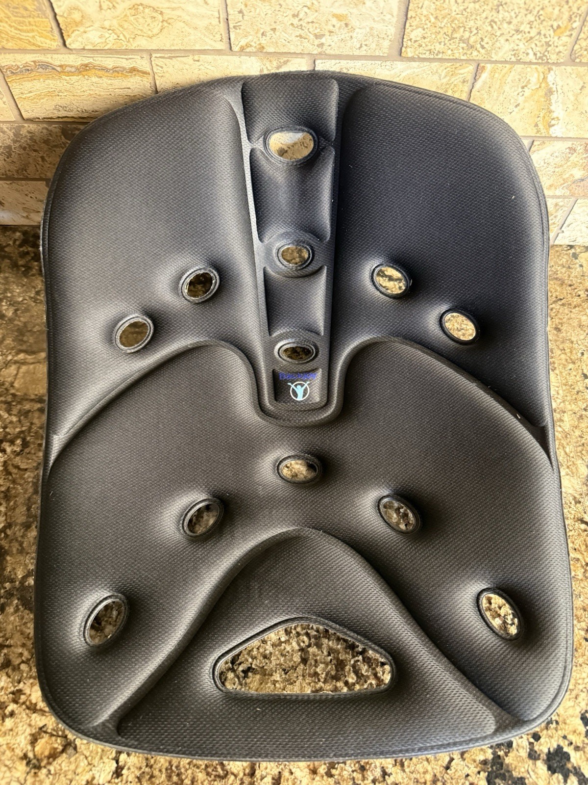 BackJoy SitSmart Core Lower Back Pain Relief Traction Posture Seat Black