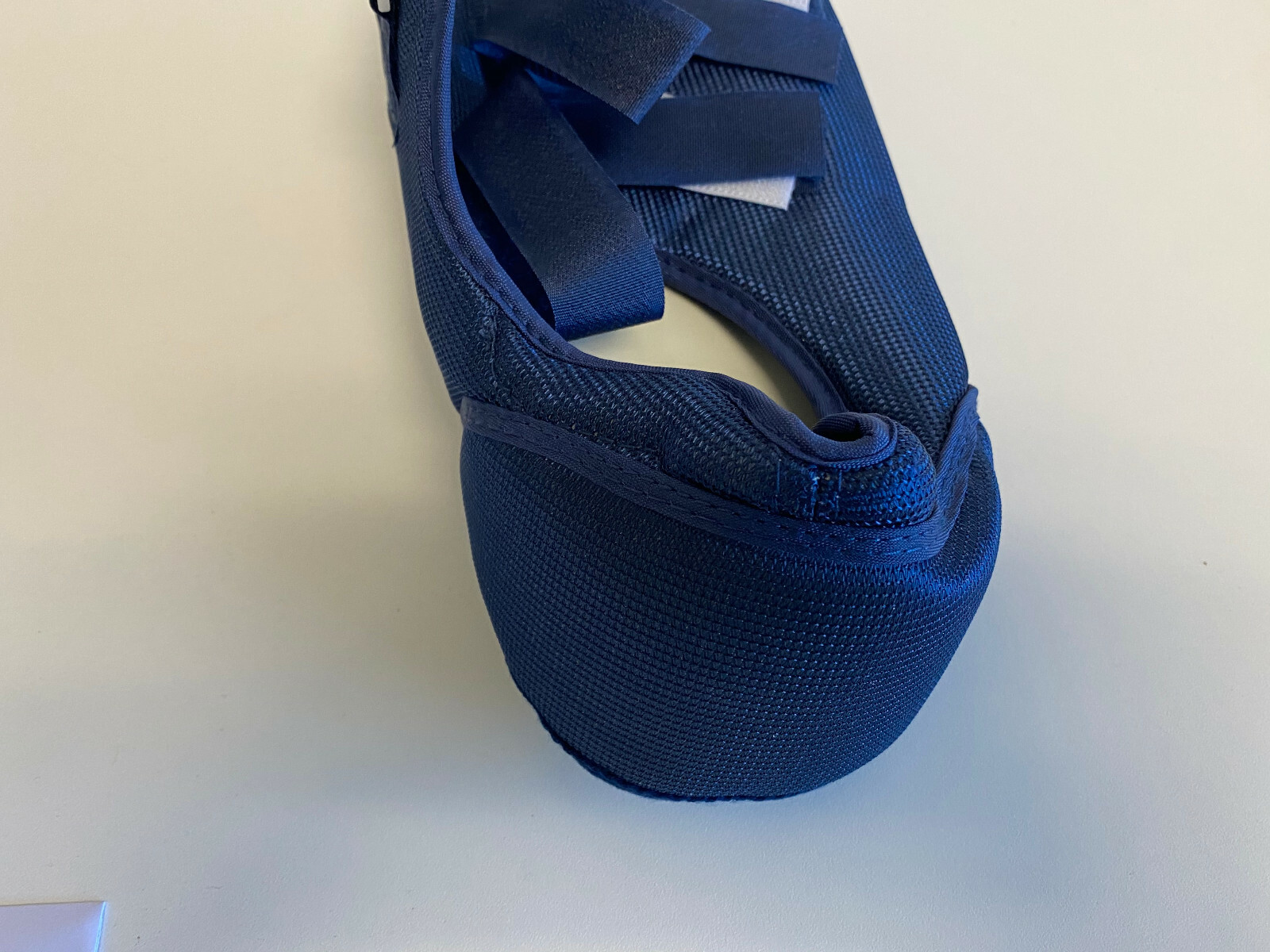Lot of 5 ProCare Post OP Shoe Male – Medium 79-90185