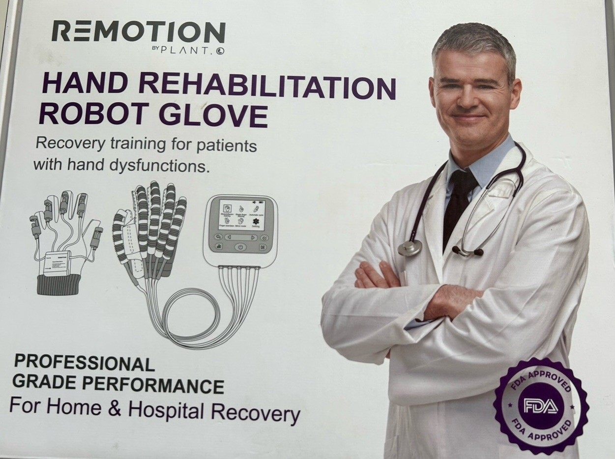 Remotion Rehabilitation Robot Glove – Hand Stroke Recovery, Right Hand, Large