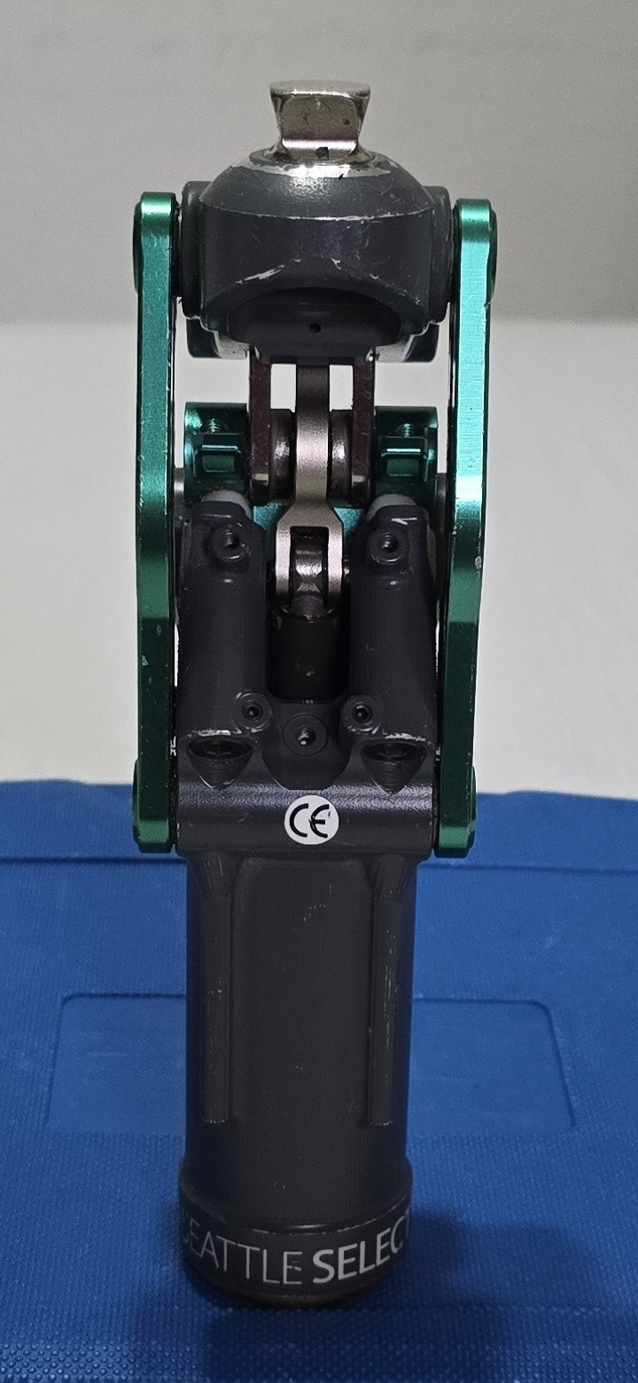 Seattle Select Stance Flexión Polycentric Prosthetic Knee In Excellent Condition
