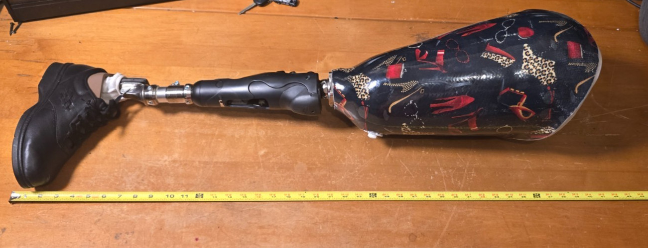 Freedom Innovations Plie 3 Microprocessor Prosthetic Knee with Foot Battery Char