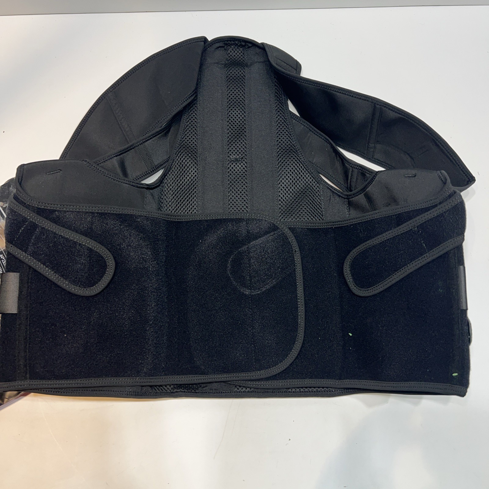 Shapely 2-in-1 Posture Correction & Back Brace For Women And Men New!