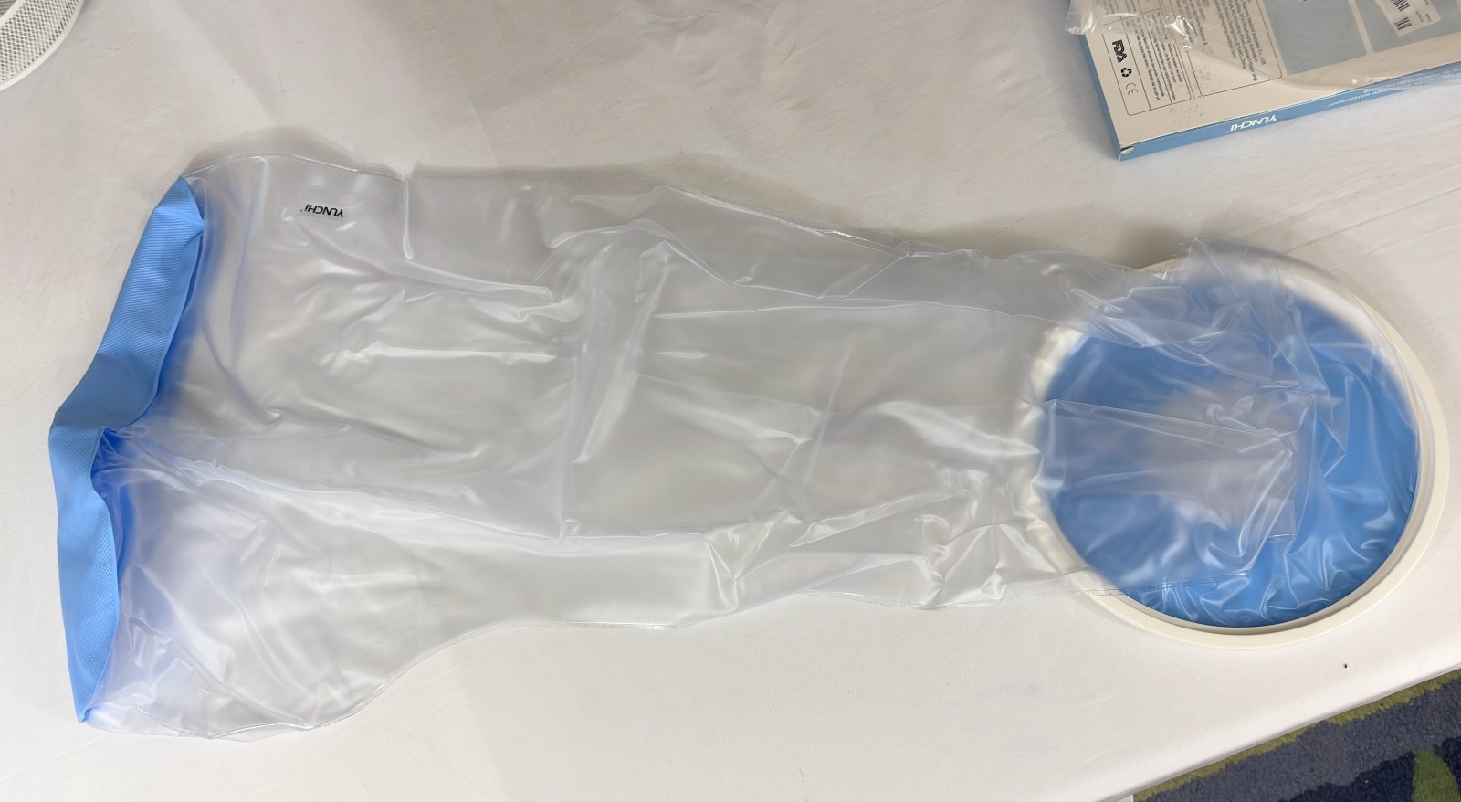 Yunchi waterproof leg cast latex free easy on off, shower, reusable
