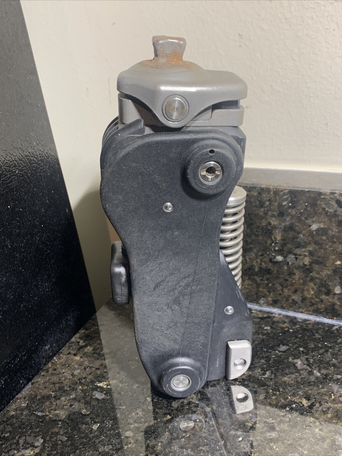 all terrain prosthetic knee with stance flexion adapter. Prosthetic Knee.