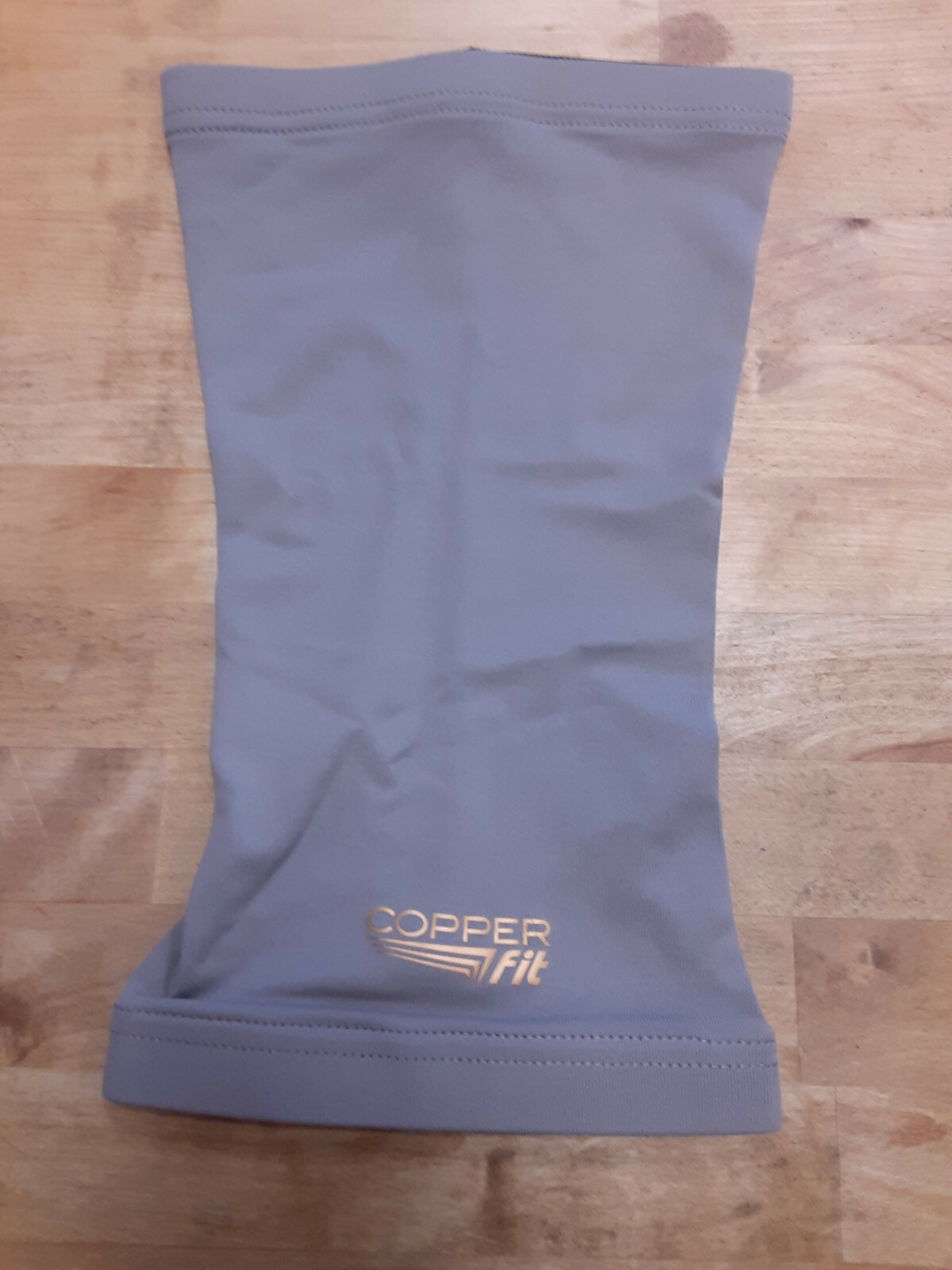Copper Fit “Live Limitless” Knee Support Sleeve in Grey, Size Small