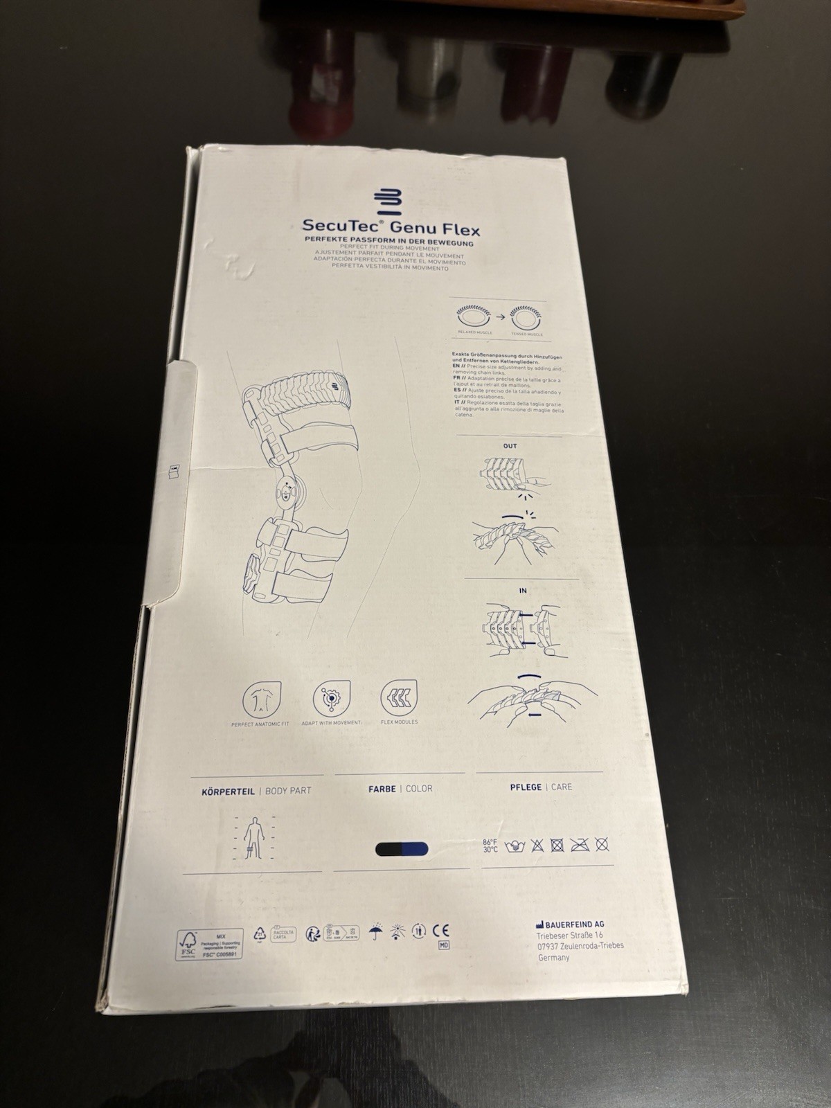 Bauerfeind SecuTec Gene Flex, Knee Brace Size 1 Adjust Type L Blue Color