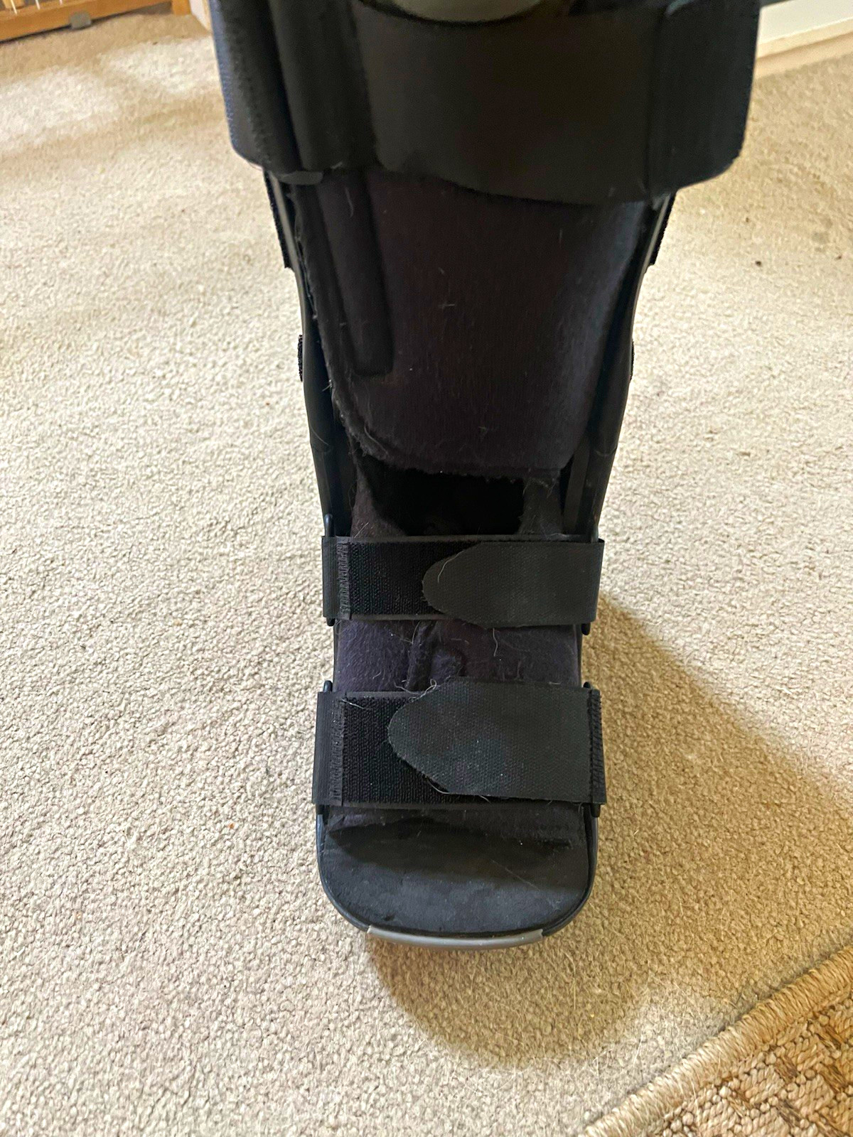 Orthopedic Walking Compression Boot Ankle/Foot Brace Adjustable -Fits Women 7.5