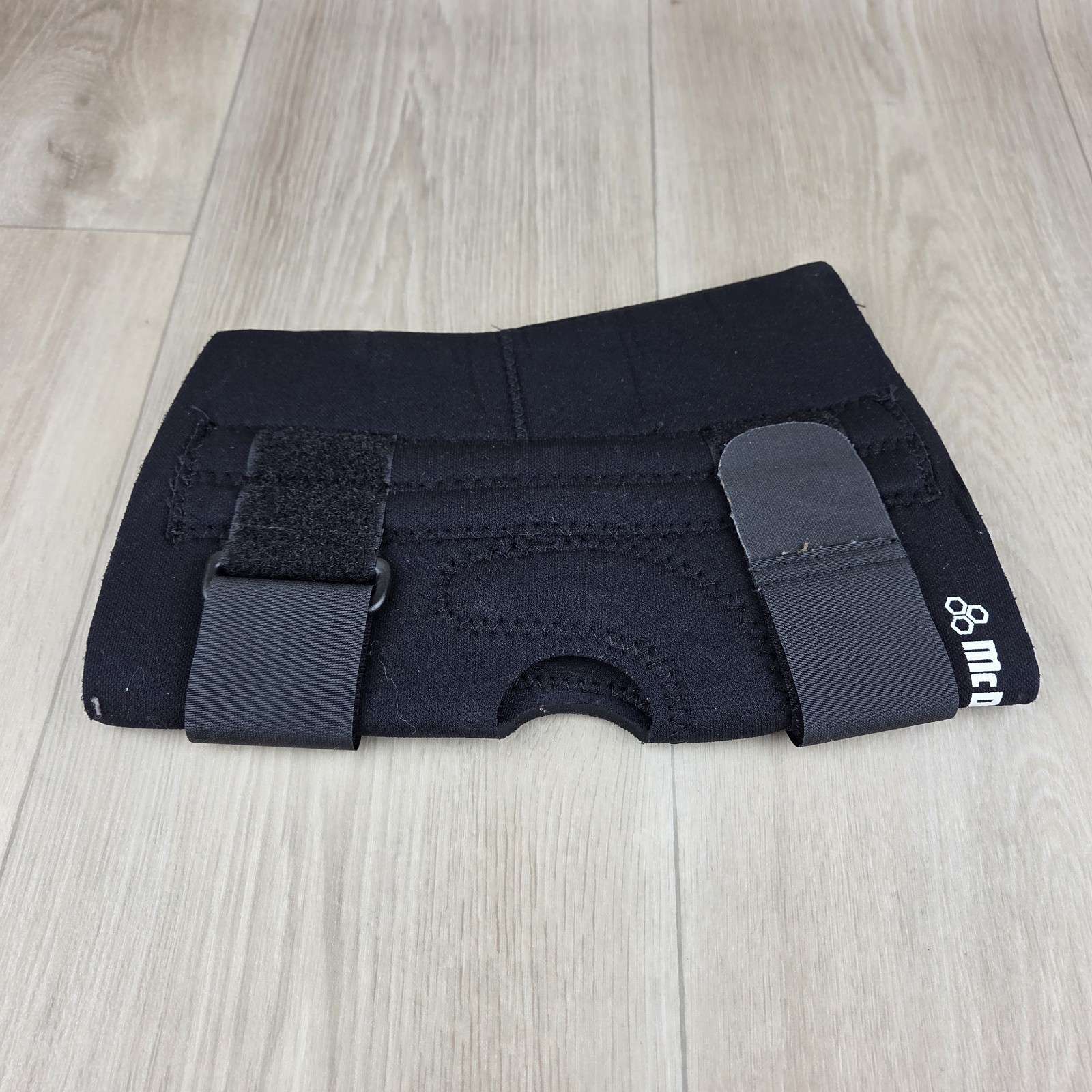 Lot of 7 McDavid Knee Braces Support Adult Size LARGE Adjustable Straps