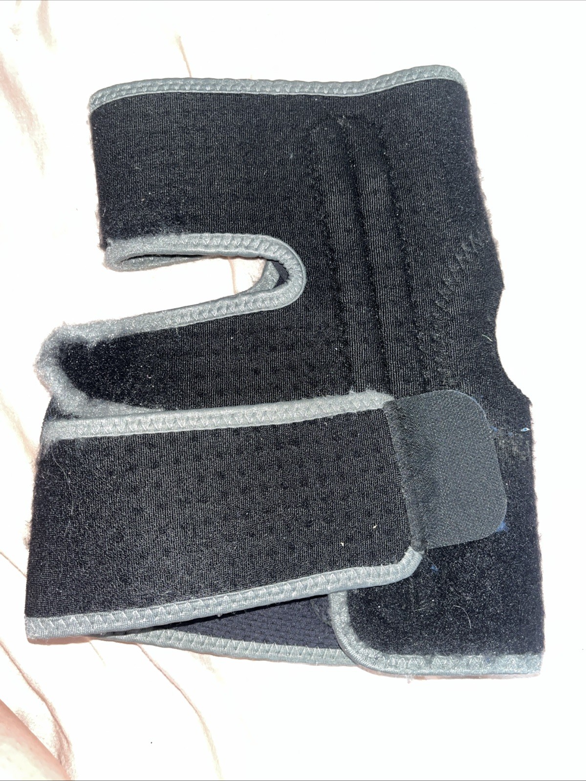 ACE Black Adjustable Knee support Wrap Brace Sleeve