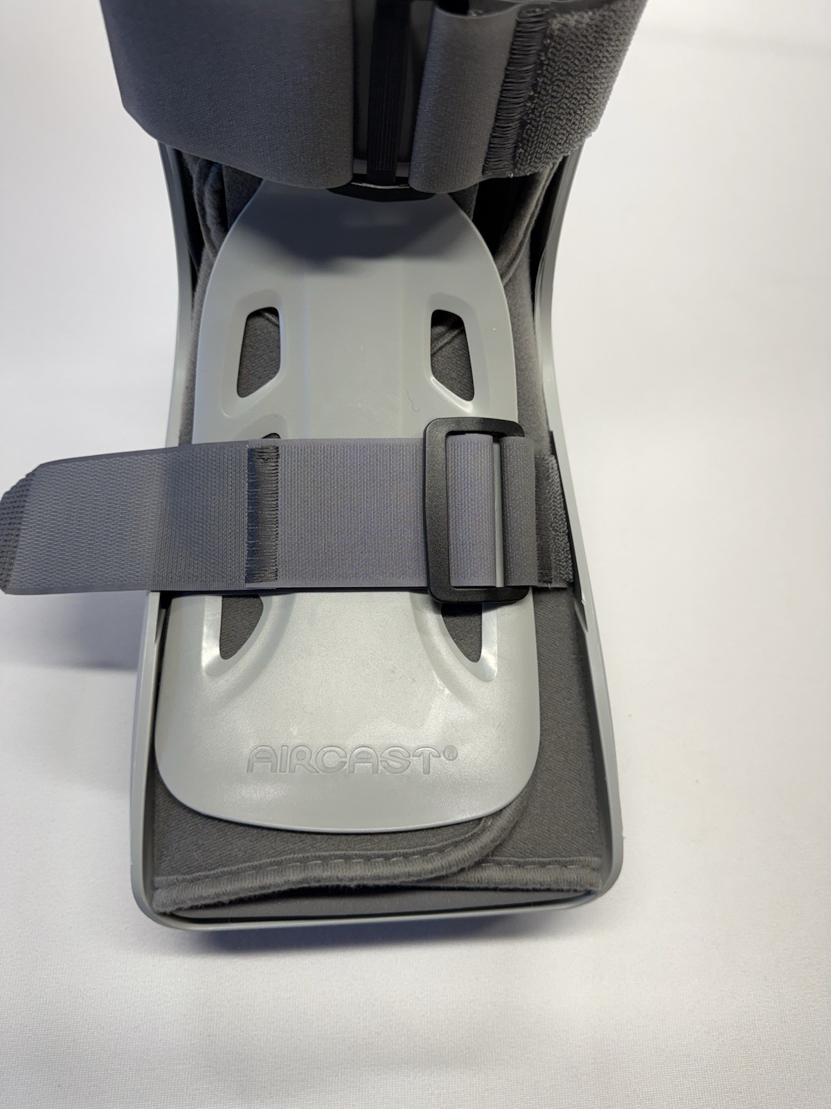 Aircast AirSelect Standard Walker Brace / Walking Boot, Off-White, X-Large