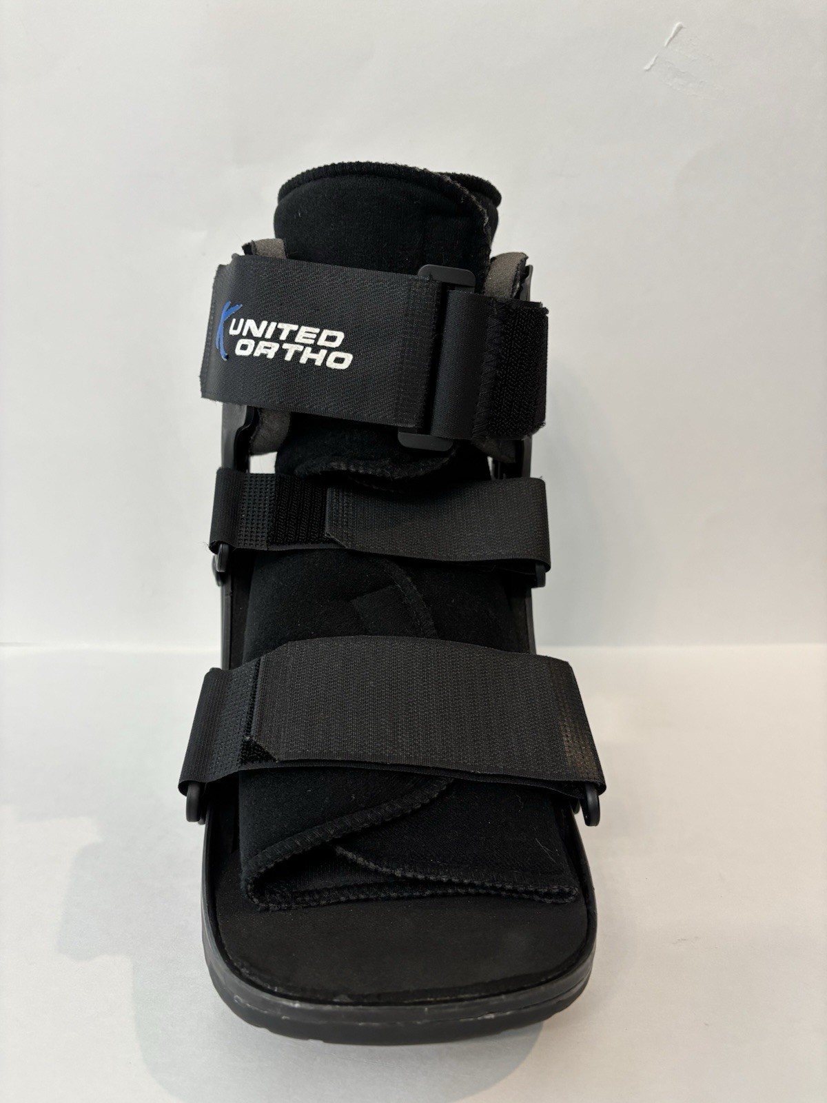 United Ortho Short Cam Walker Fracture Boot, Small, Black