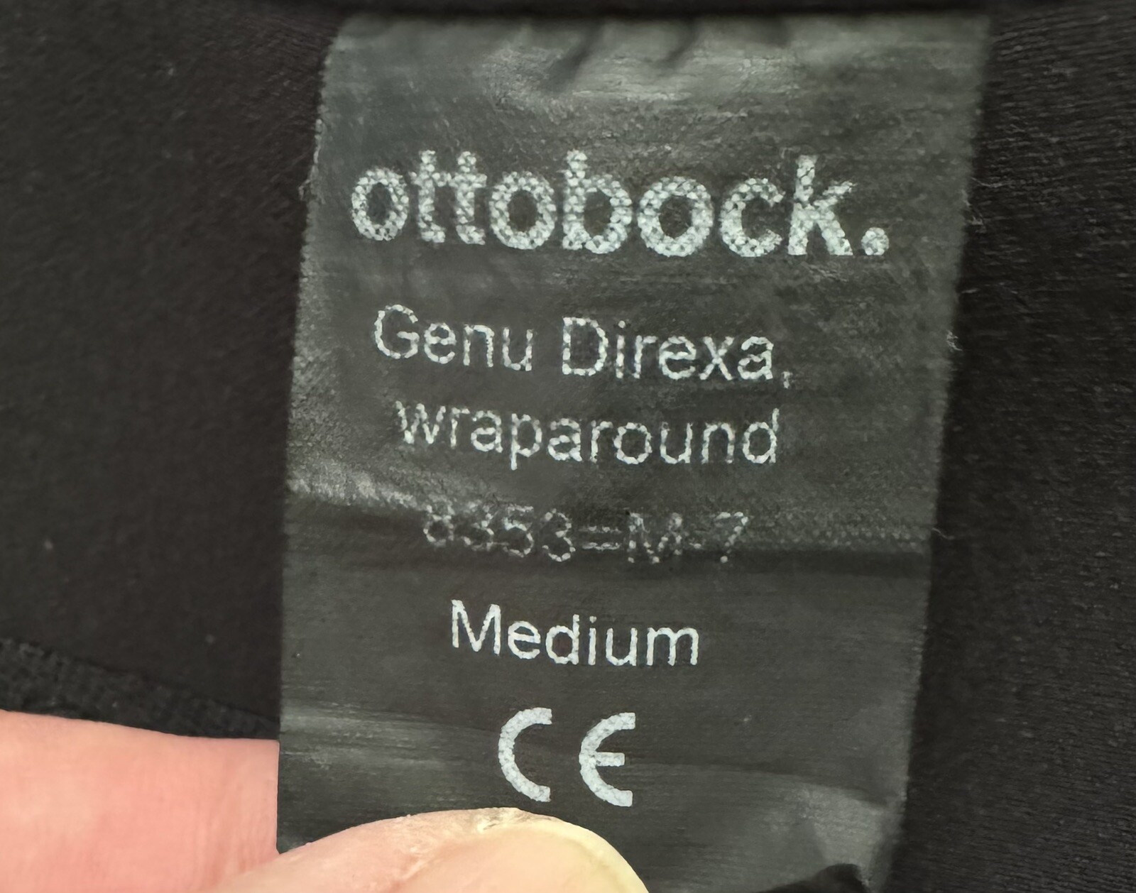 OTTOBOCK Genu Direxa Wraparound 8353=M7, 2 Aluminum Side Splints For Stability