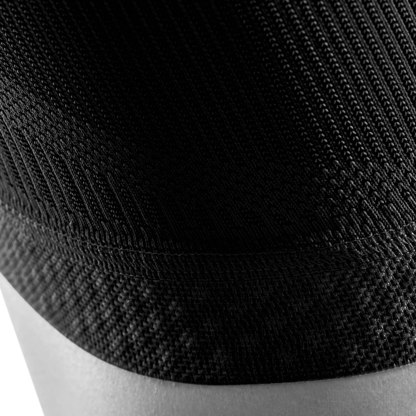 Bauerfeind Sports Compression Knee Support – Knee Sleeve For Relief And Support