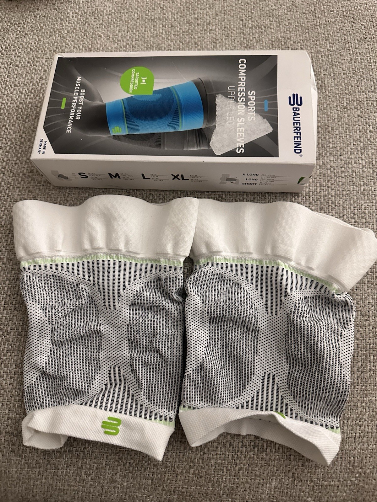 Bauerfeind Sports Compression Upper Leg Sleeves 1 Pair White Small Long Open Box