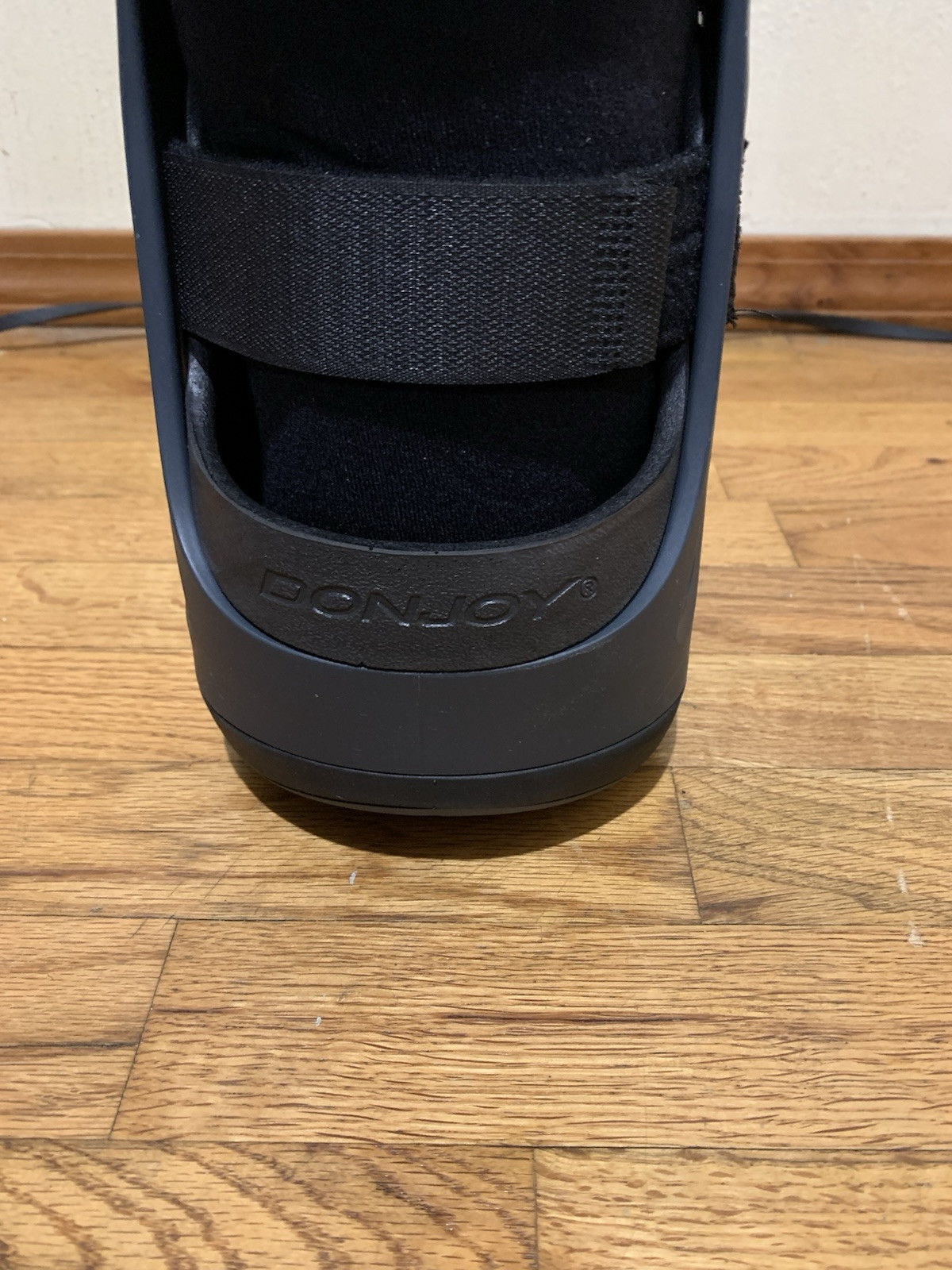 DONJOY MaxTrax Large Waking Recovery Boot Brace Sz Lrg