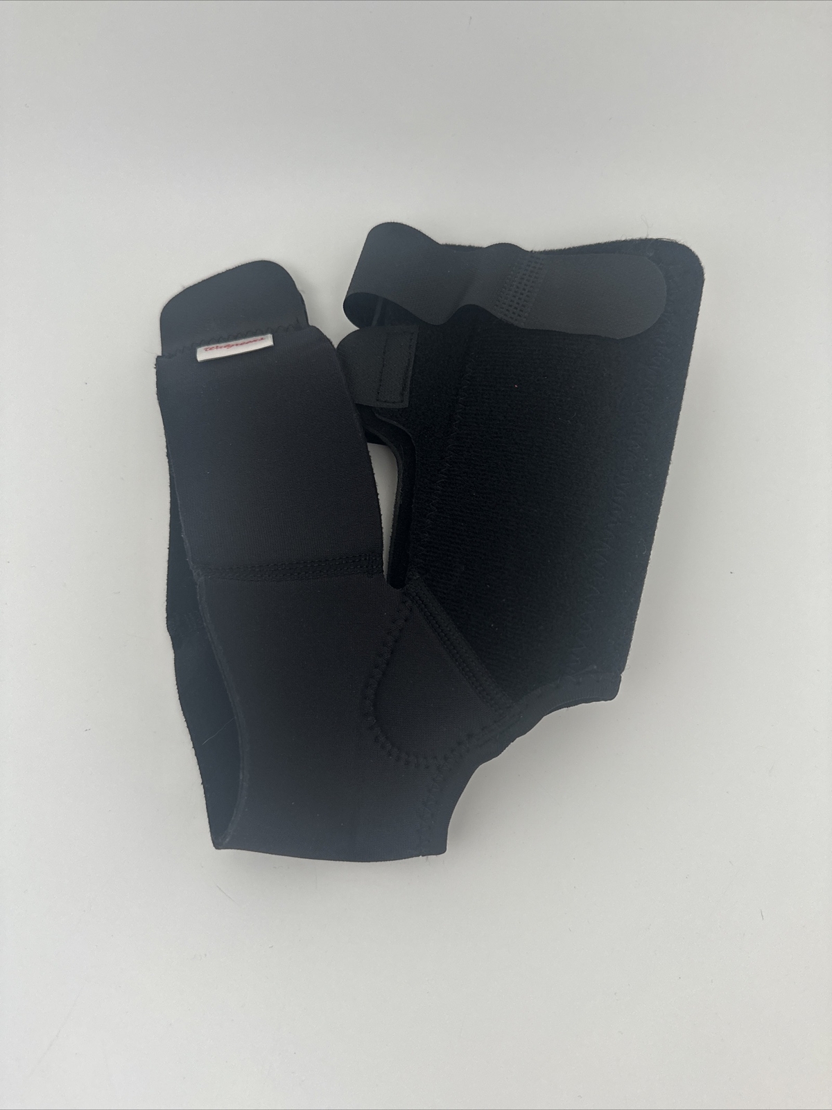 Ankle Stabilizer with adjustable straps Walgreens One Size – Used- 2018….8