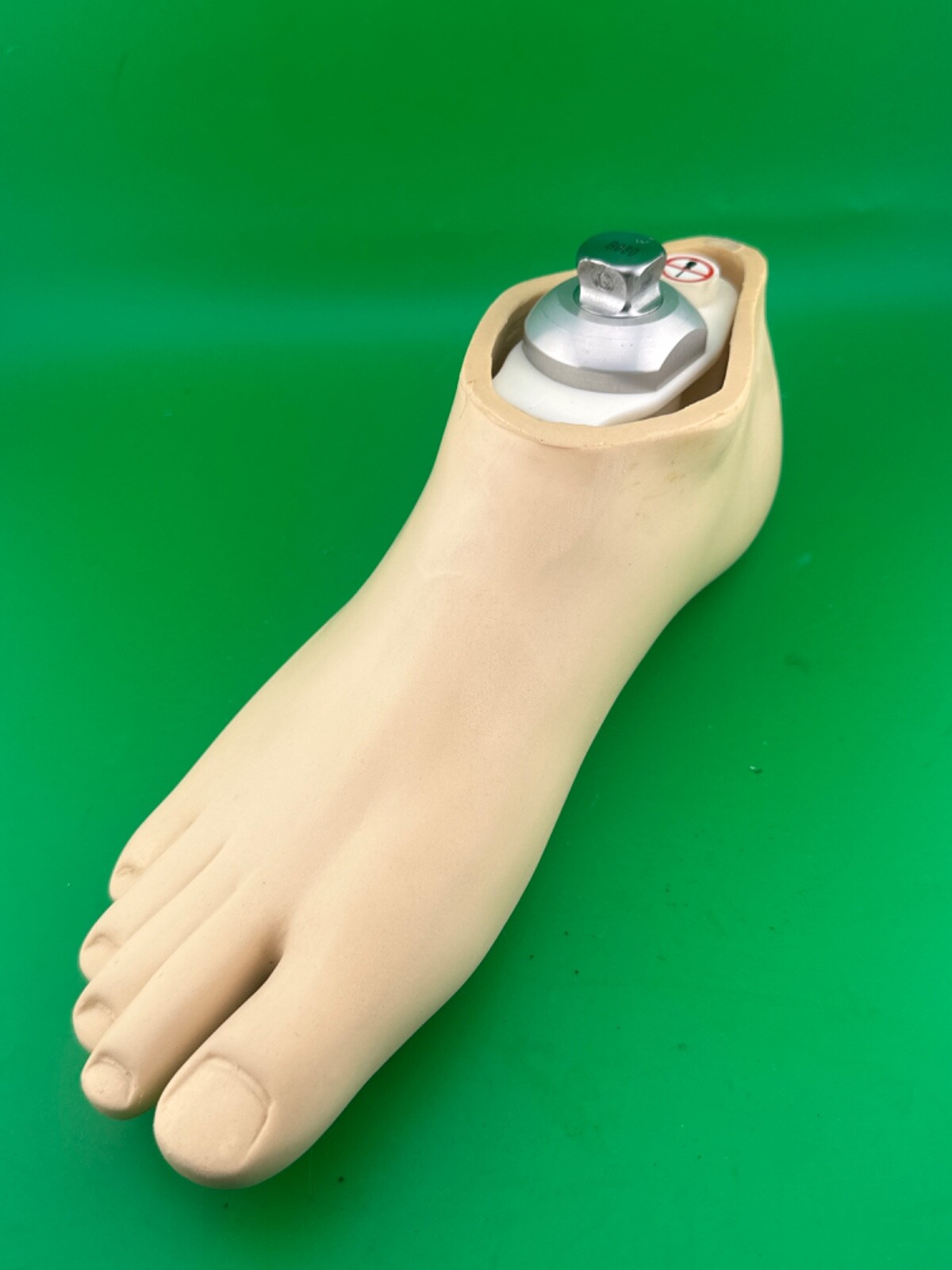 Blatchford endolite senior prosthetic foot. Size 25cm. Right foot.