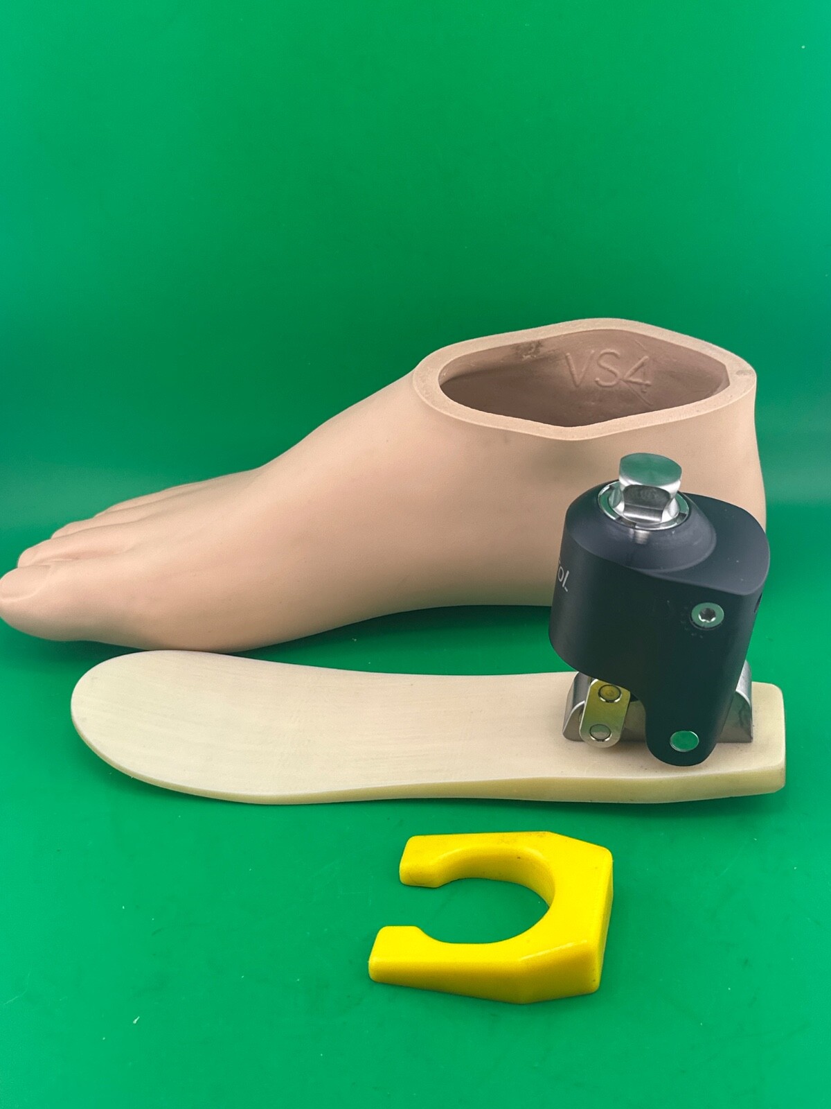 kintrol hydraulic ankle prosthetic foot Size 28 Category 3, Right shell