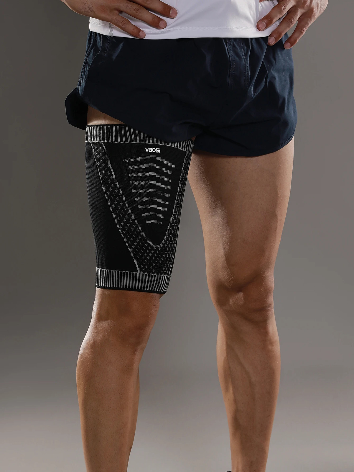1 Piece Elastic Non-slip Breathable Thigh Support Sleeve