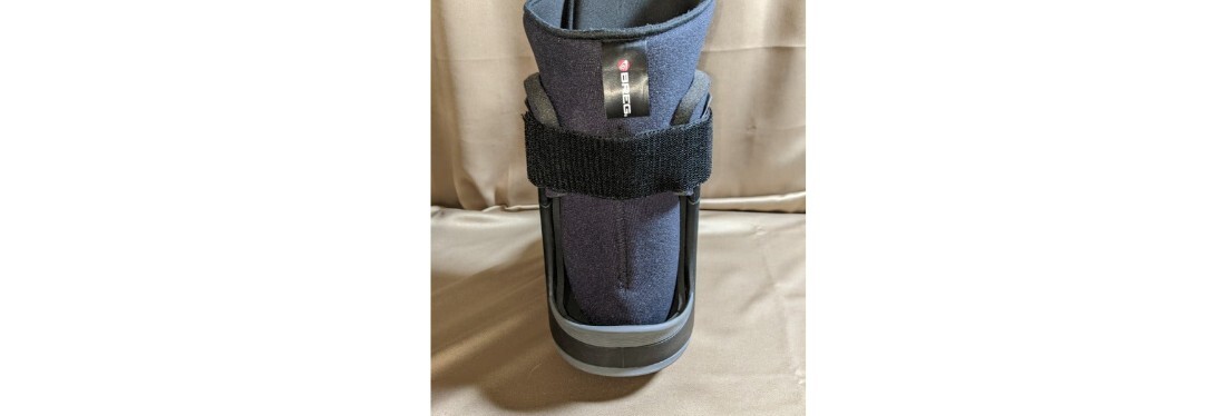 Breg SoftGait Walker Air Size Large Fits US Size 10.5 to 12.5
