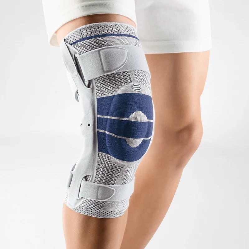 Bauerfeind GenuTrain S Pro Knee Braces – Active Support – Left & Right – SIZE 6