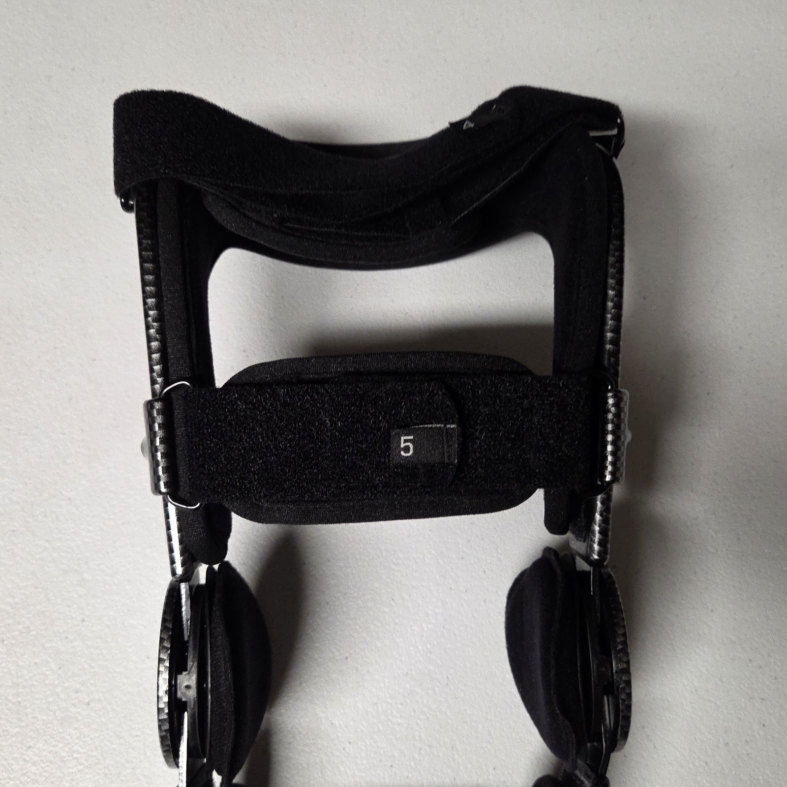 Cobra Dual OA Left Knee Brace Size Medium