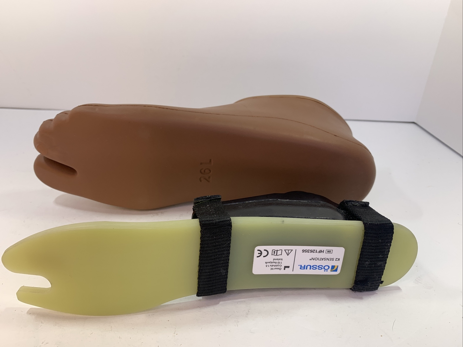 ossur Left k2 sensation prosthetic foot. category 1. size 26