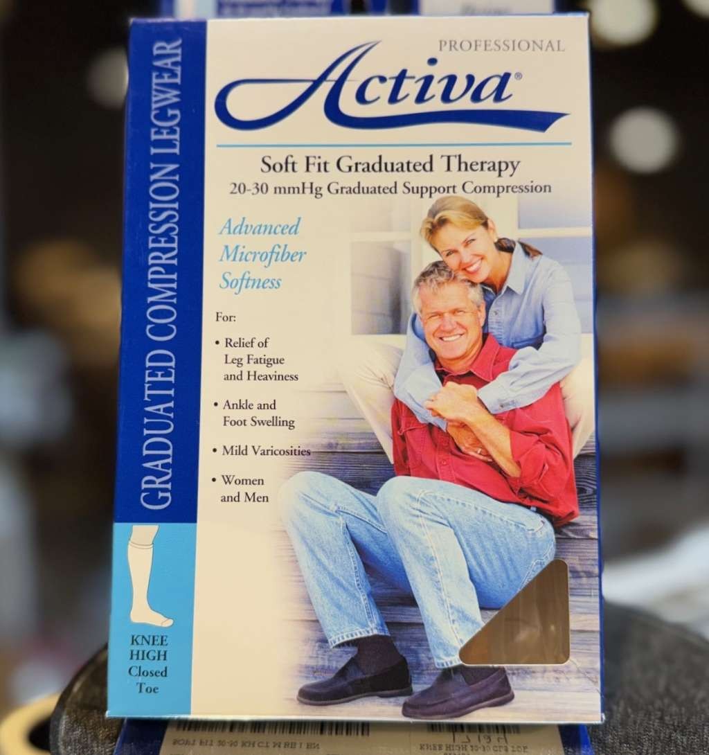 Activa Soft Fit Knee High Closed Toe 20-30mmHg Ivory Medium