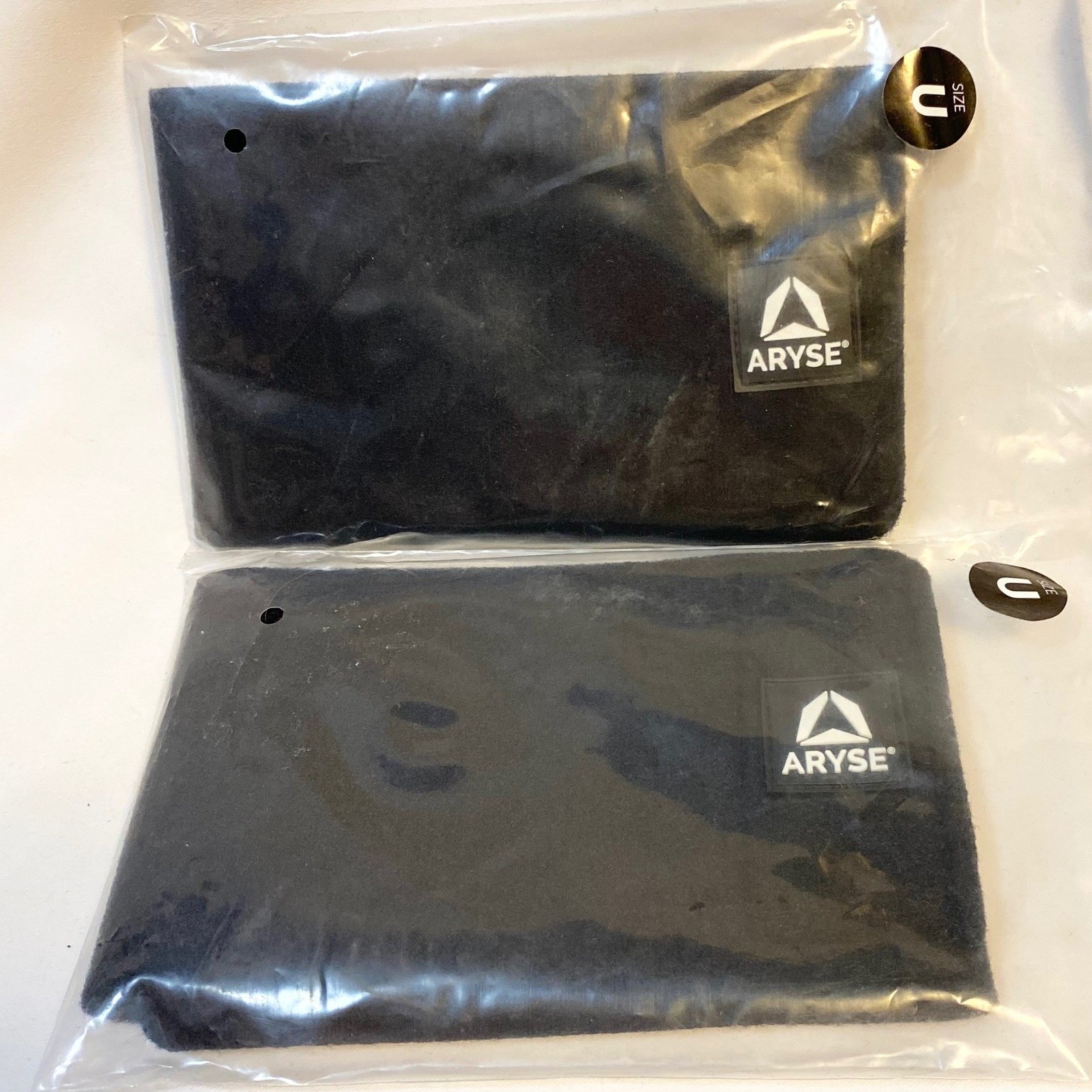 Lot of 2 ARYSE ALPHA WRAP KNEE WRAP HEATING COMPRESSION BLACK AY 97