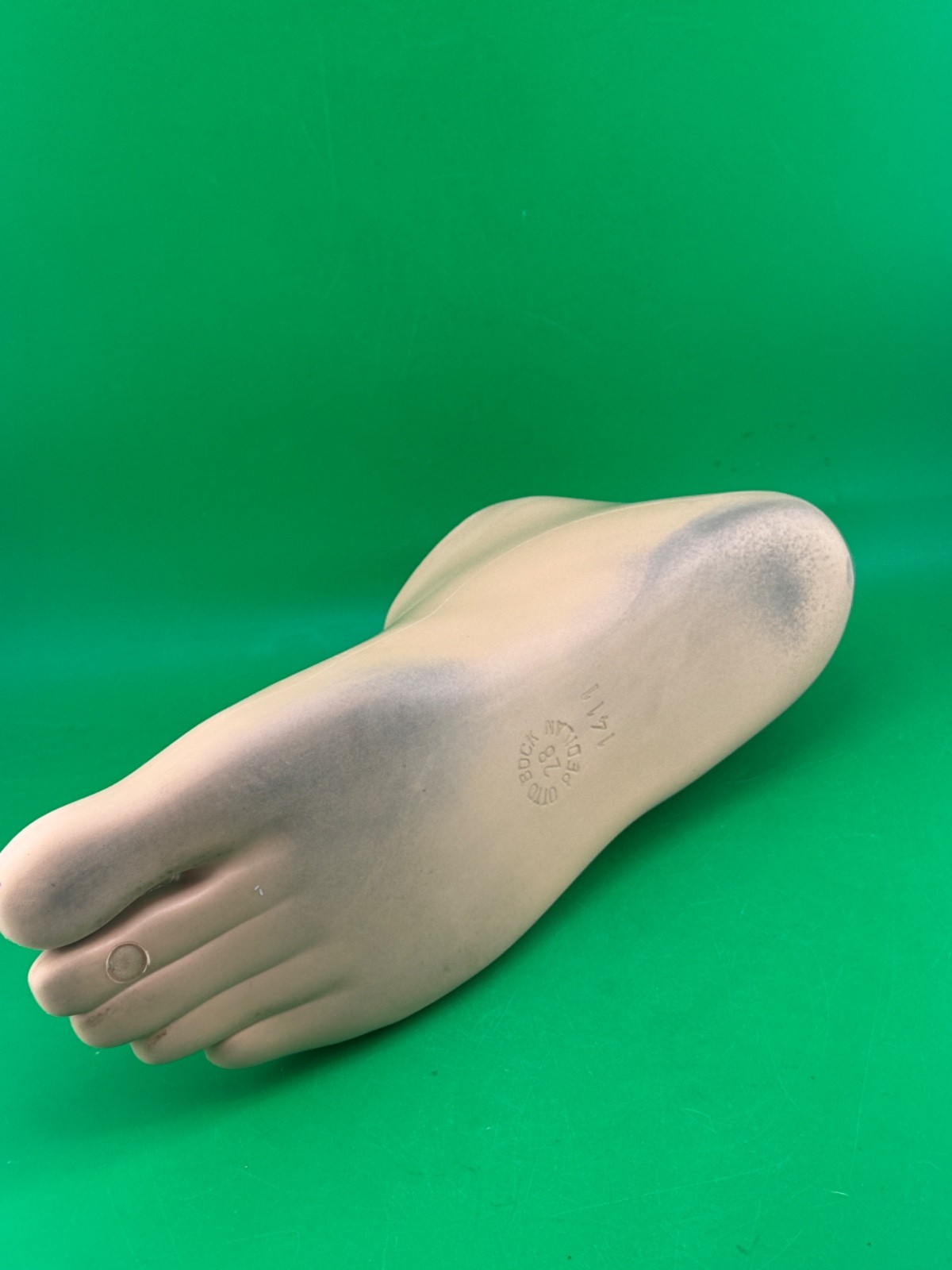 Otto bock Ottobock 1d35 prosthetic foot. Size 28, right, dynamic motion foot
