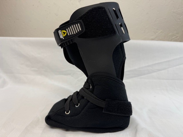 ARYSE METFORCE Hinged Ankle Brace, Black (Large Left), Adjustable Support for Sp