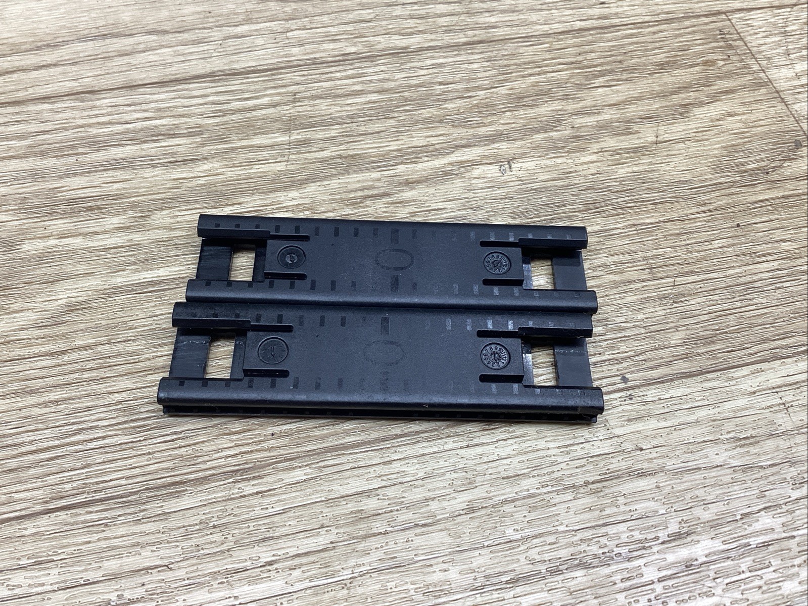 LOT OF 2 FLEX CABLE CENTER BRACE BAR FOR CABLE TRACK CHAIN 385.10 #807L1