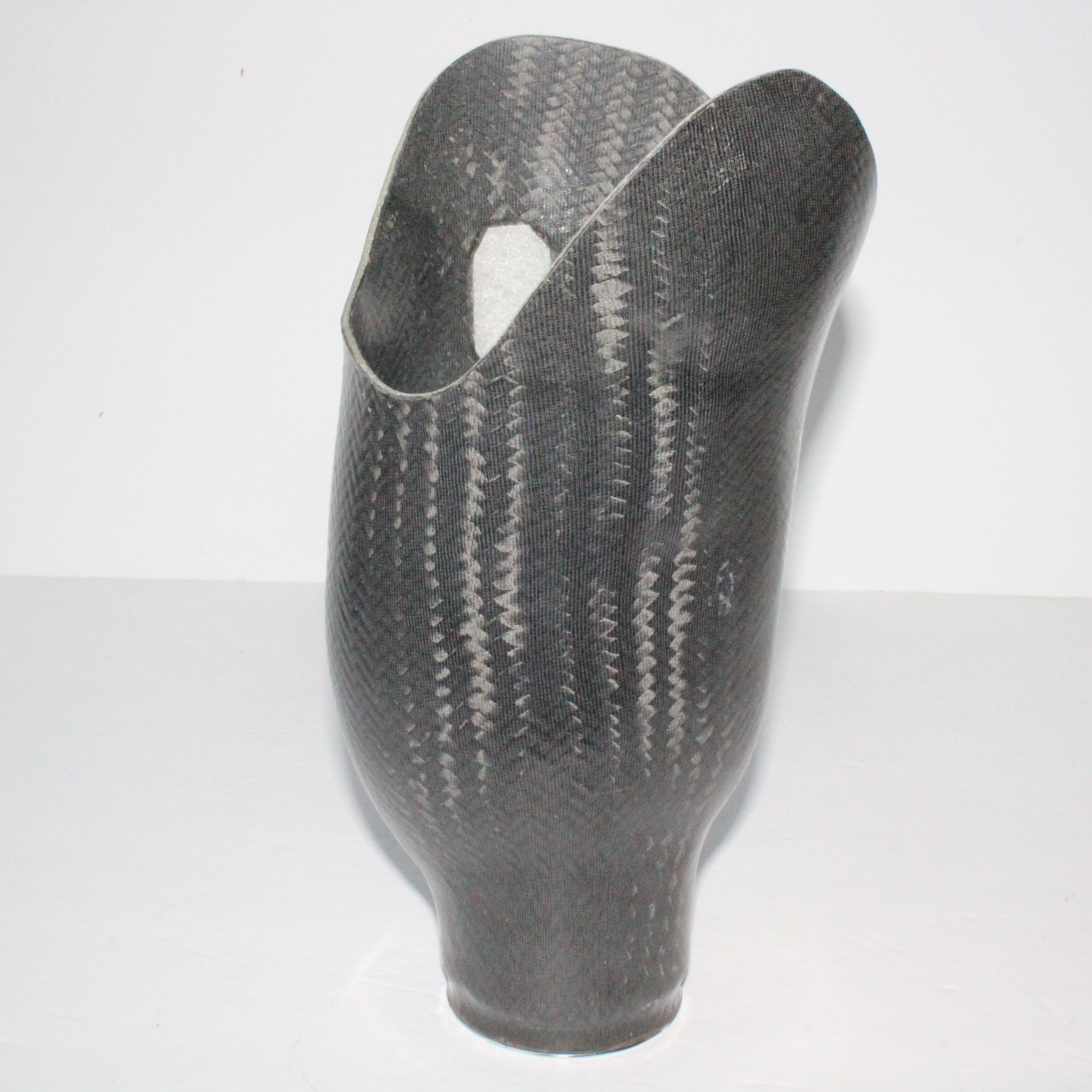 BELOW-KNEE CARBON FIBER PROSTHETIC LEFT SOCKET w/ OSSUR 544 ICELOCK ADAPTER